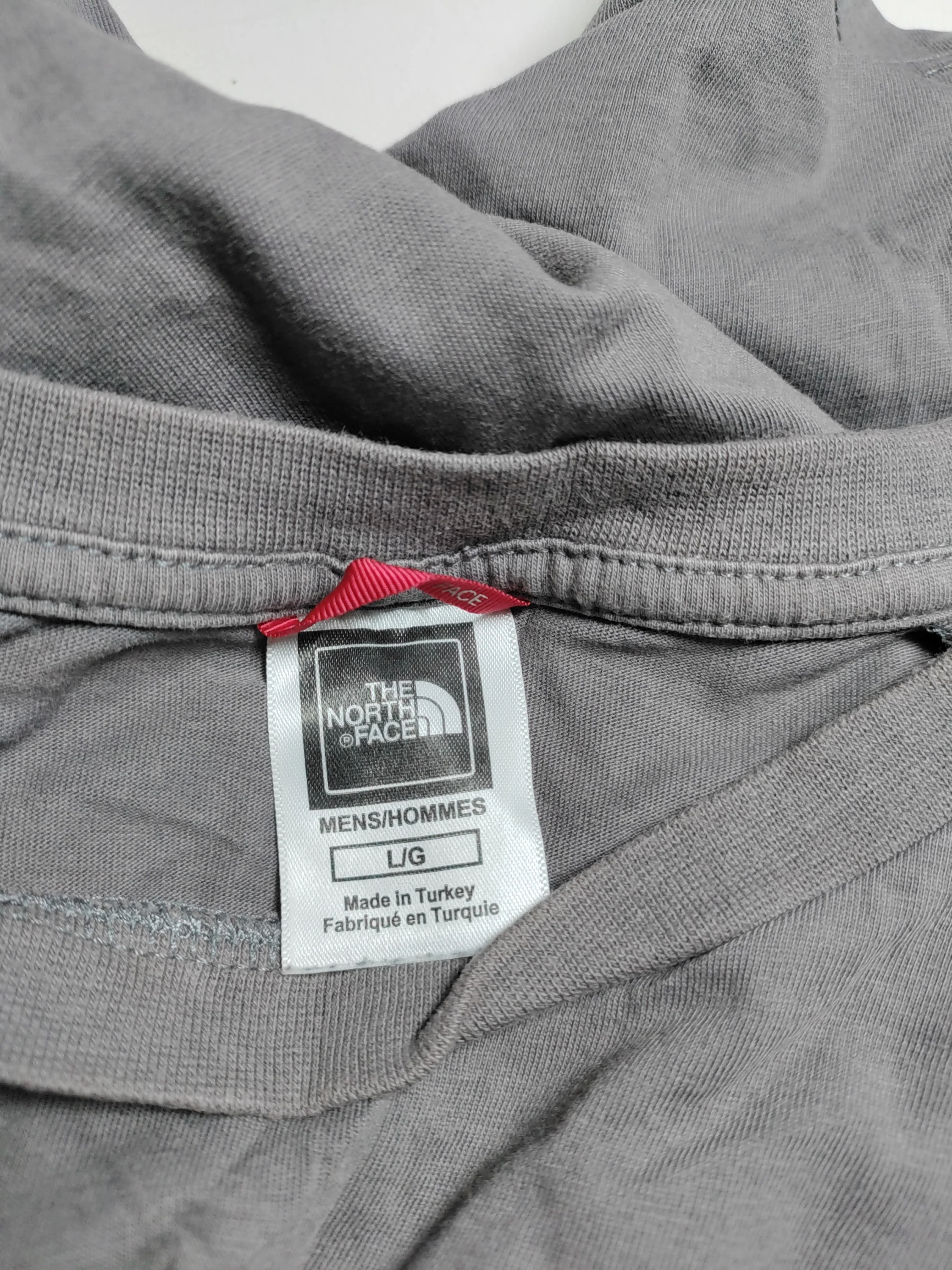 The North Face Men's T-Shirt L Multi Graphic Cotton with Elastane Basic - Image 7