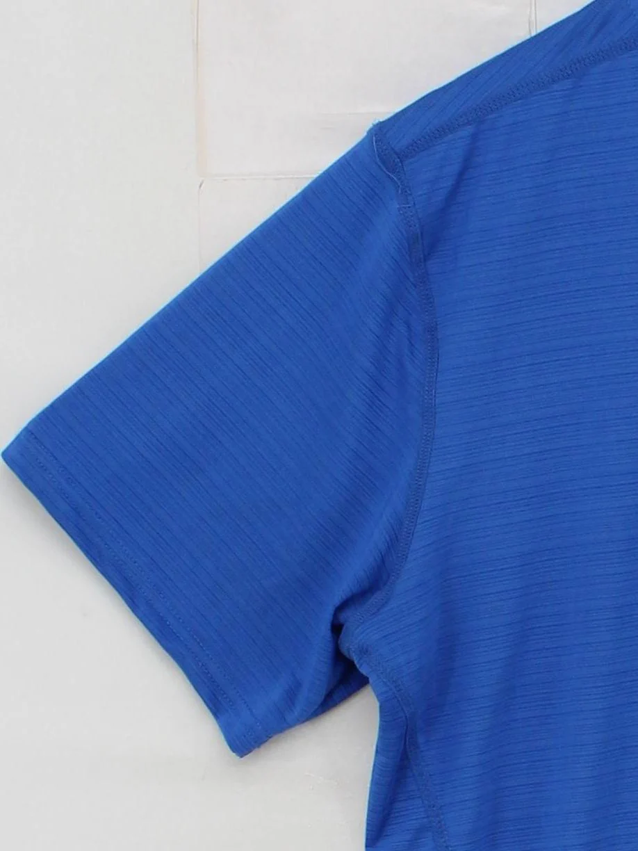 The North Face Men's T-Shirt M Blue 100% Polyester Crew Neck Basic - Image 4