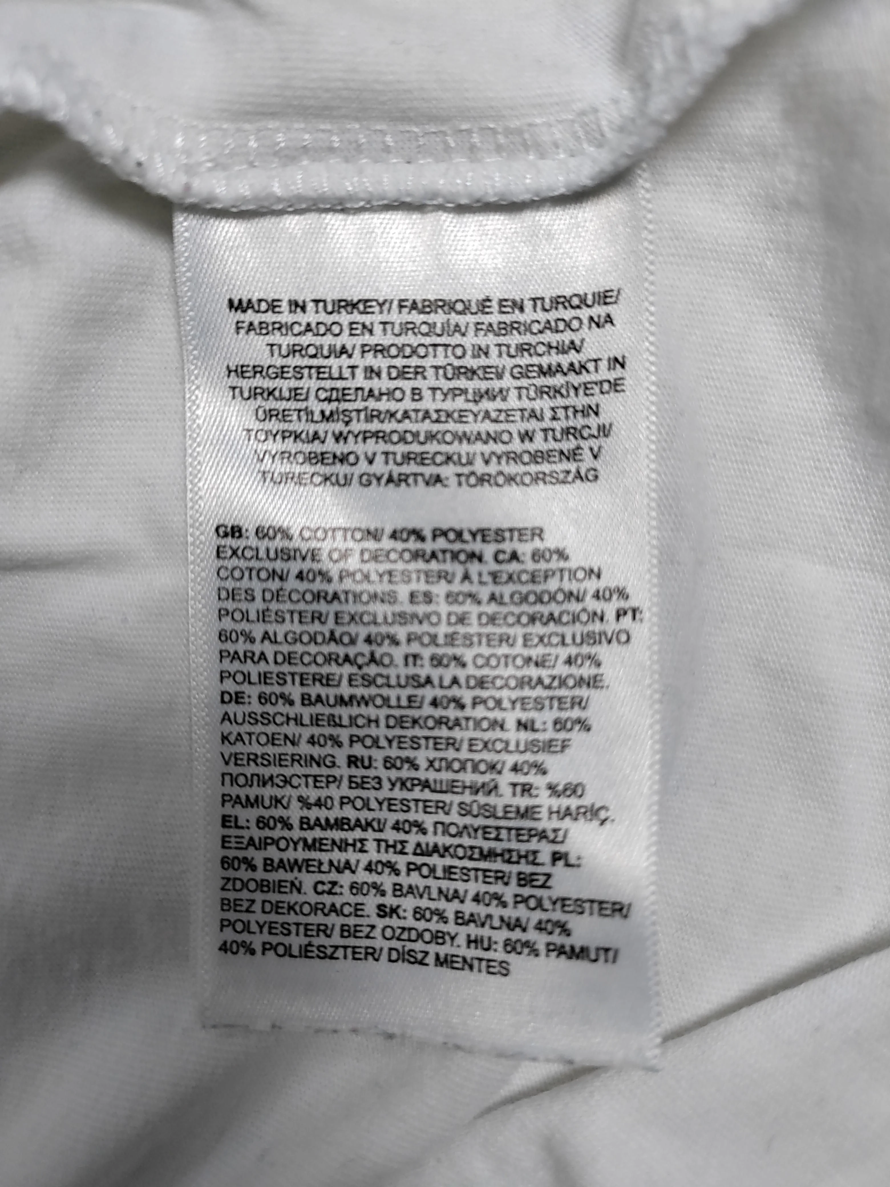 The North Face Men's T-Shirt M White Cotton with Polyester Basic - Image 8
