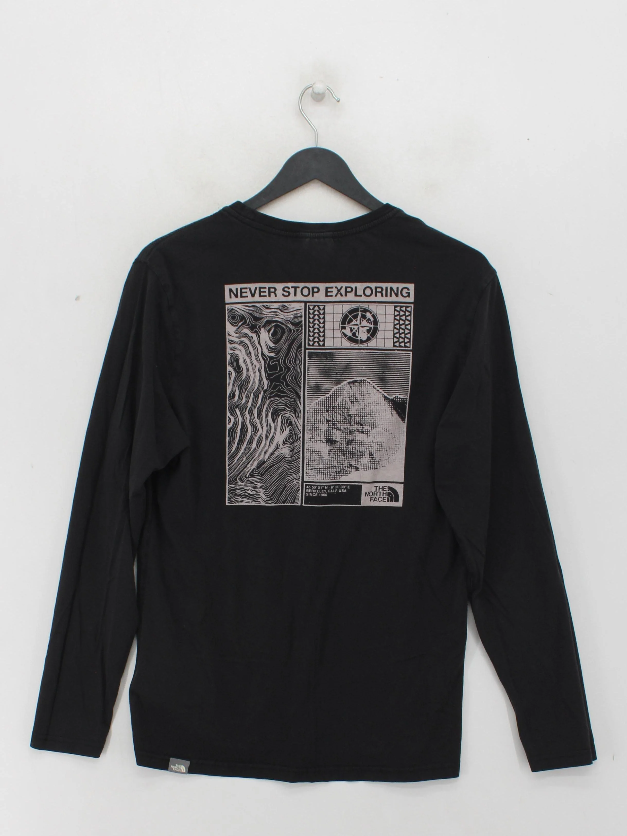 The North Face Men's T-Shirt S Black Graphic 100% Cotton Basic - Image 2