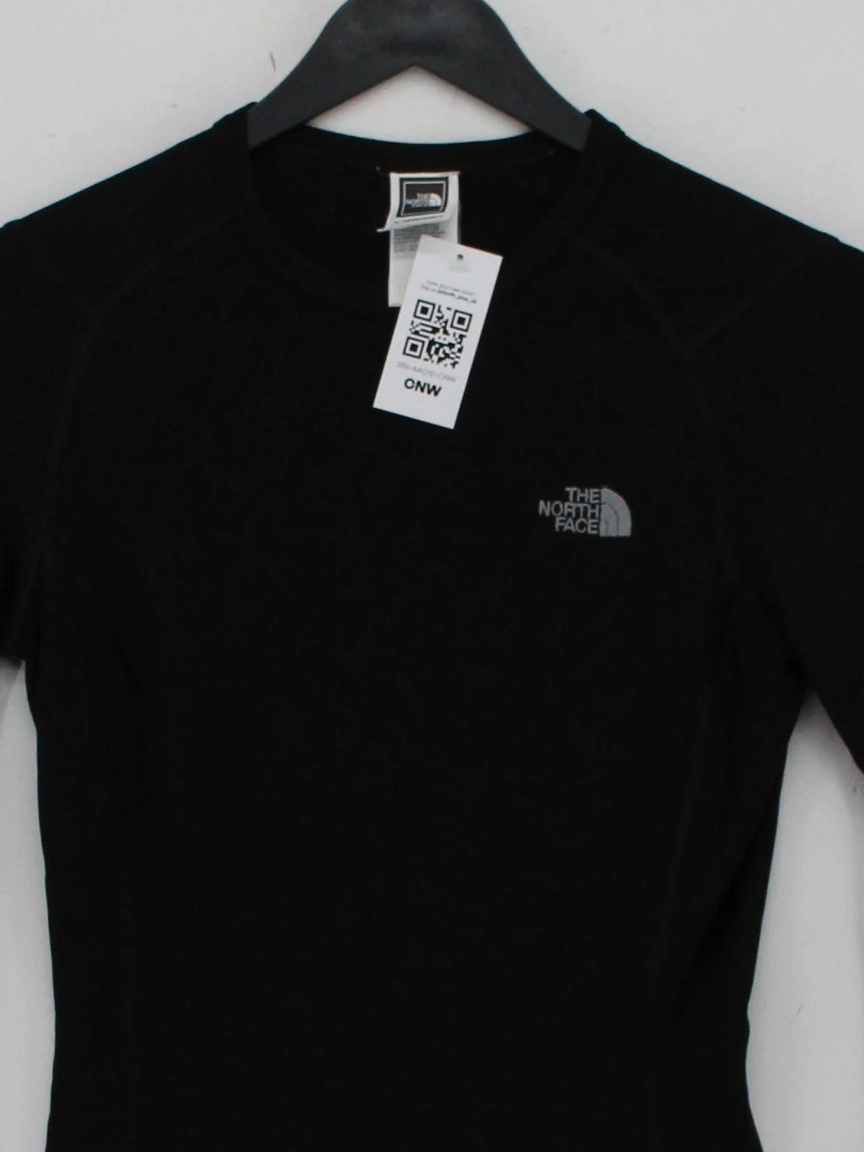 The North Face Women's T-Shirt S Black 100% Polyester Basic - Image 3