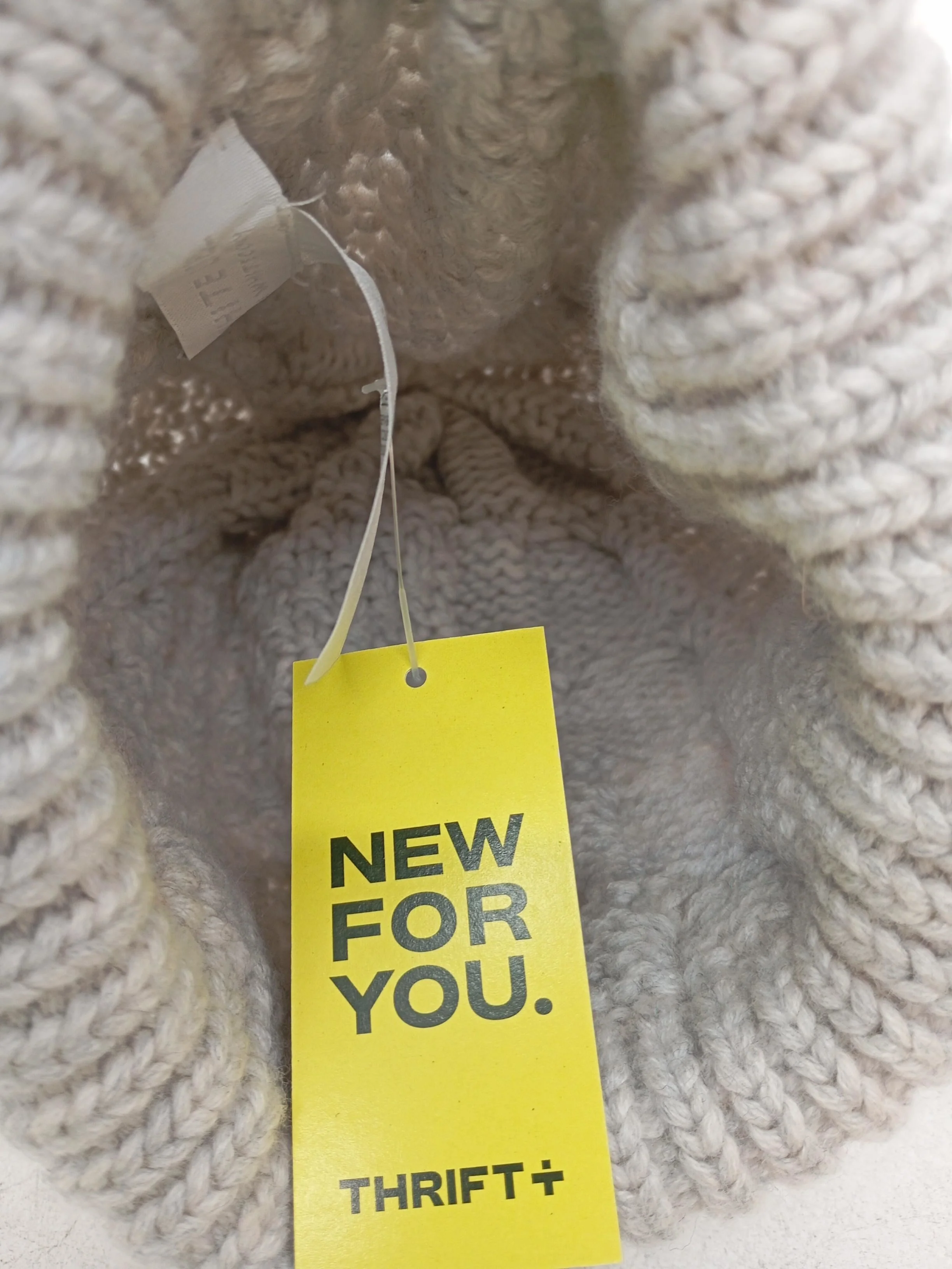 The White Company Men's Hat M Grey 100% Wool Beanie - Image 4