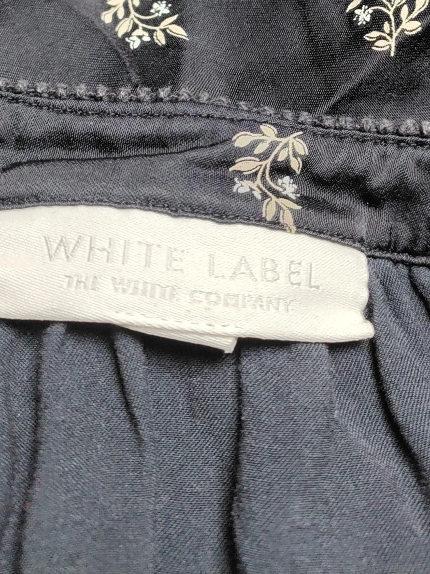 The White Company T-Shirt Midi Dress UK14 in Black - Image 5