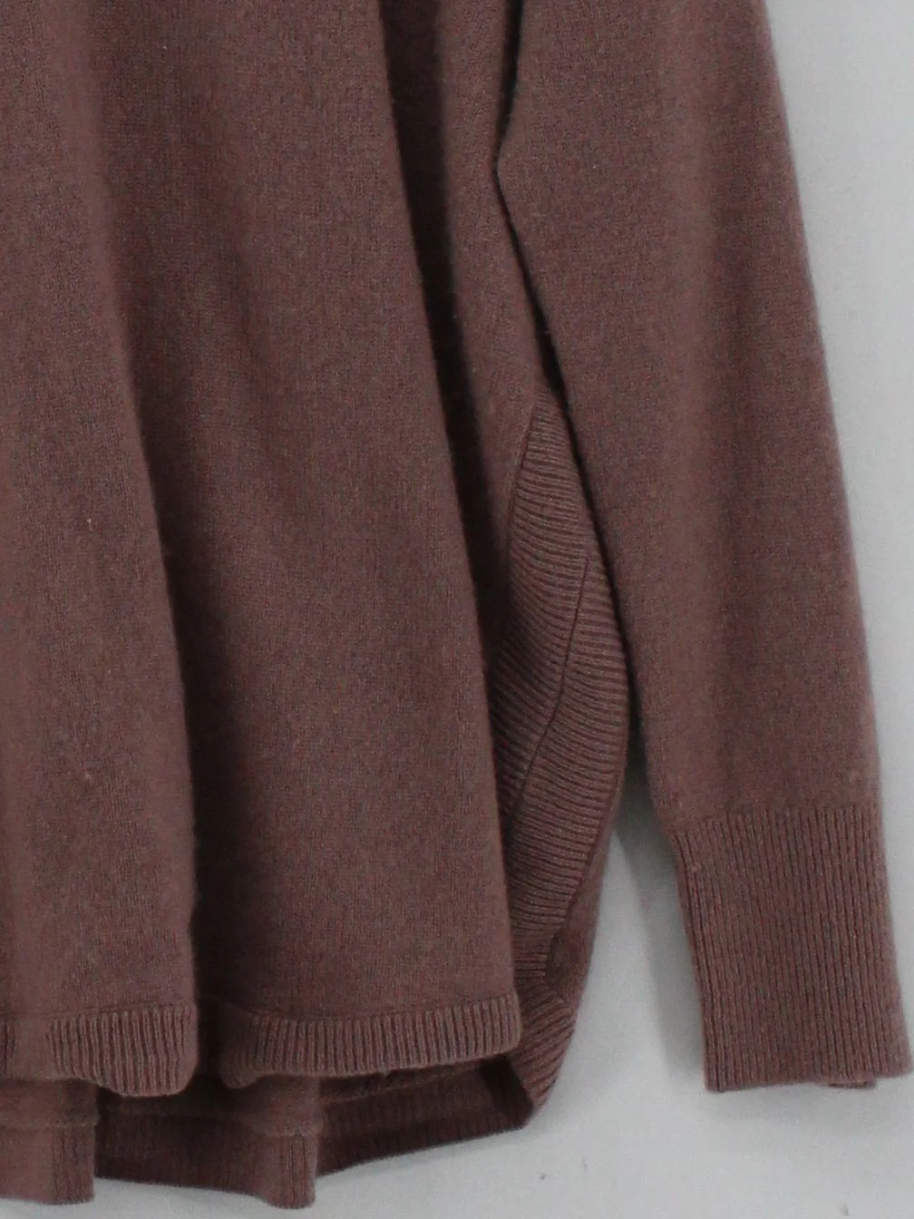 The White Company Women's Jumper L Brown 100% Cashmere V-Neck Pullover - Image 4