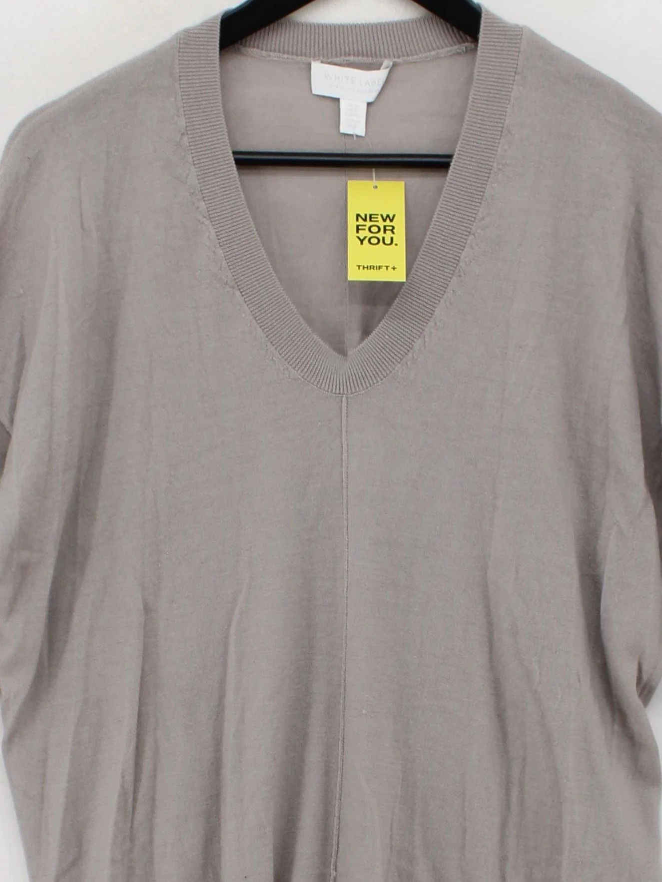 The White Company Women's Jumper UK 12 Tan 100% Wool V-Neck Pullover - Image 3