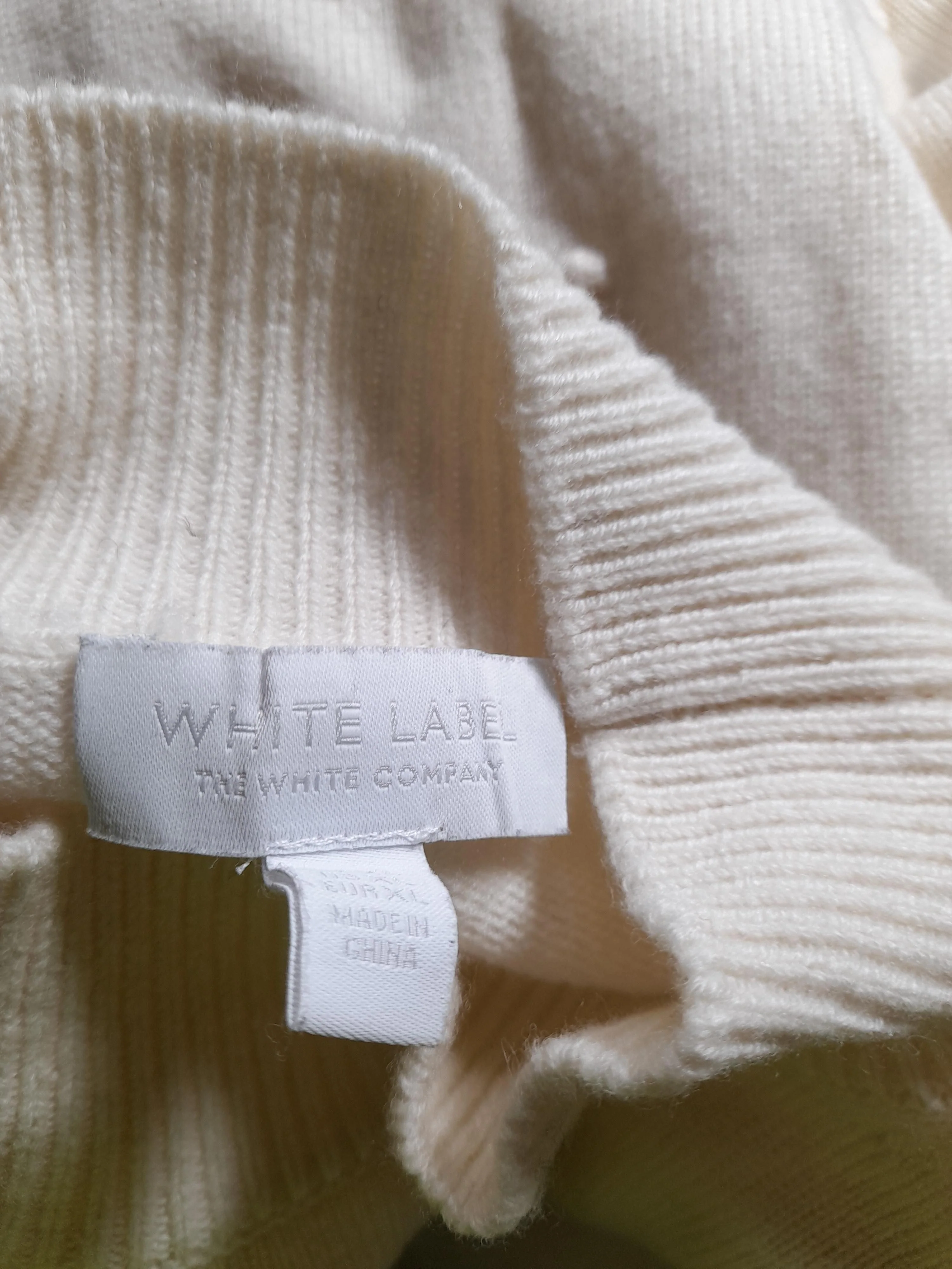 The White Company Women's Jumper XL Cream 100% Wool Mock Neck Pullover - Image 7