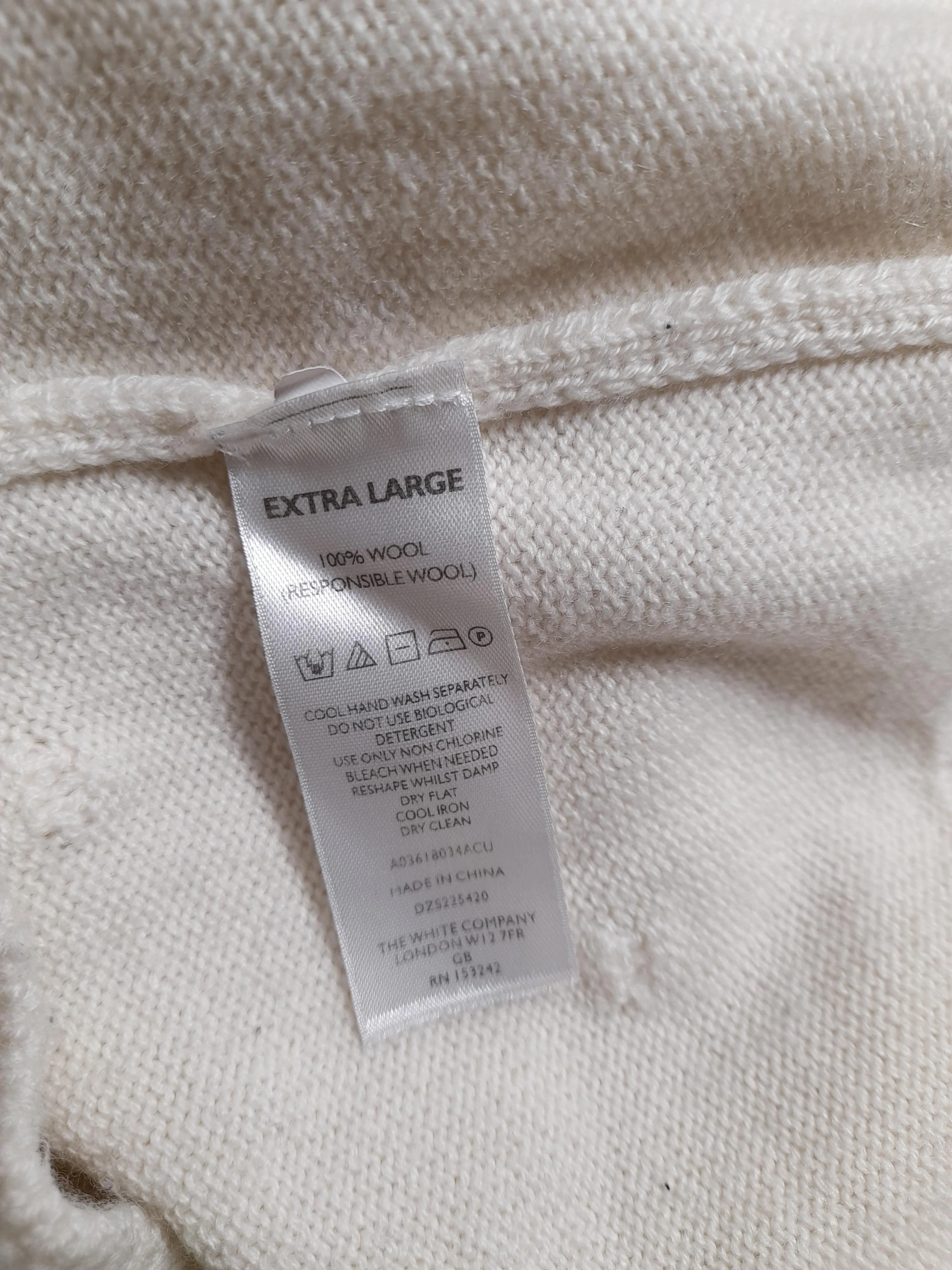 The White Company Women's Jumper XL Cream 100% Wool Mock Neck Pullover - Image 8