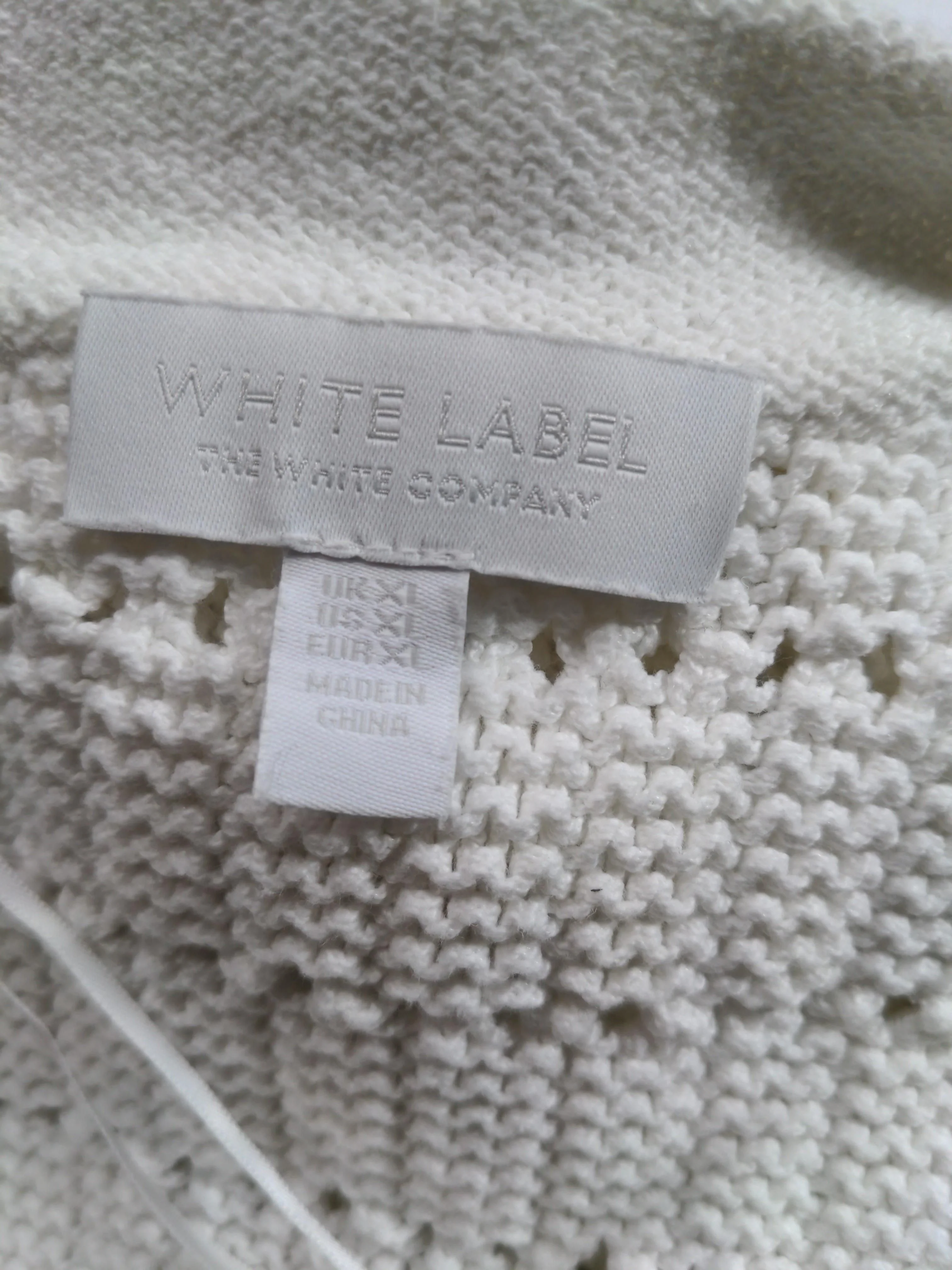 The White Company Women's Jumper XL White Cotton with Nylon V-Neck Pullover - Image 5