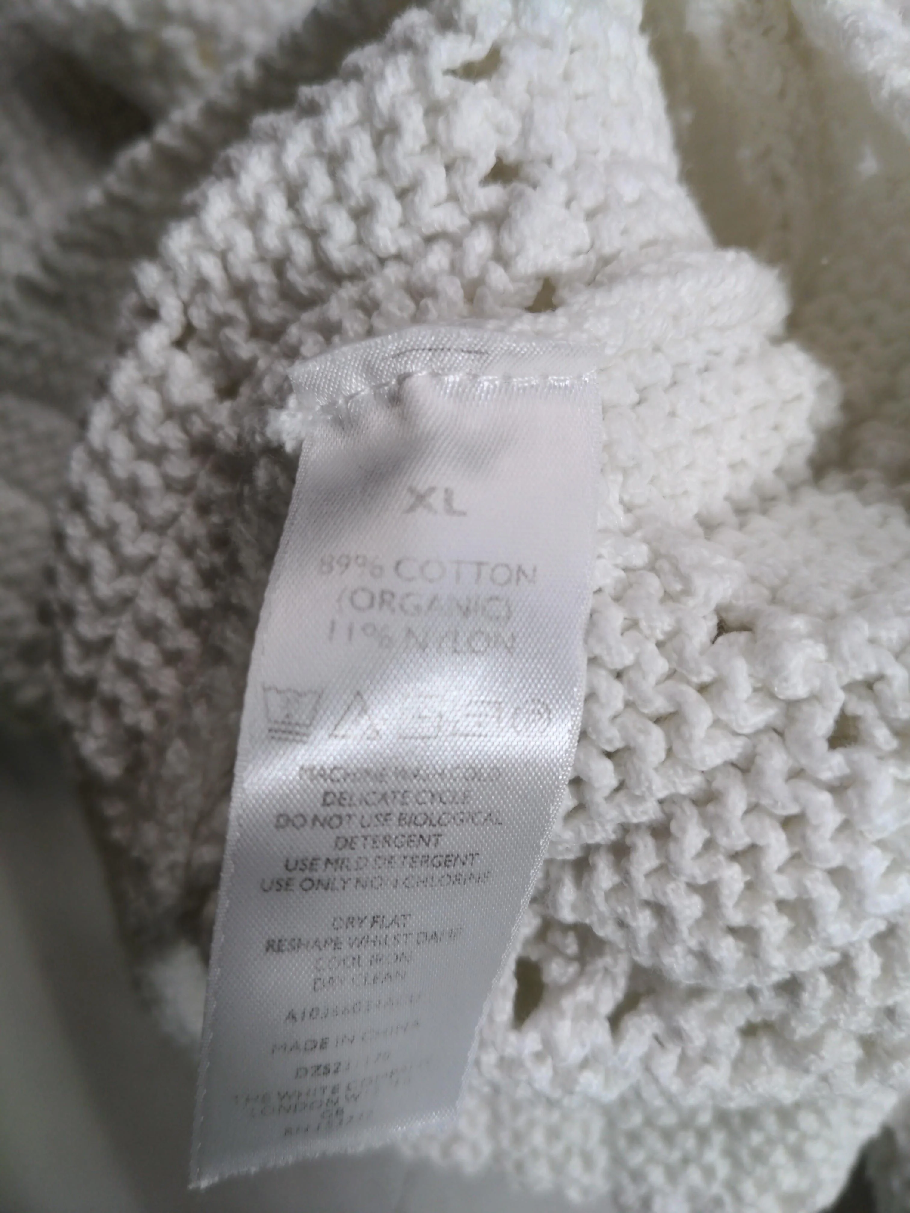 The White Company Women's Jumper XL White Cotton with Nylon V-Neck Pullover - Image 6