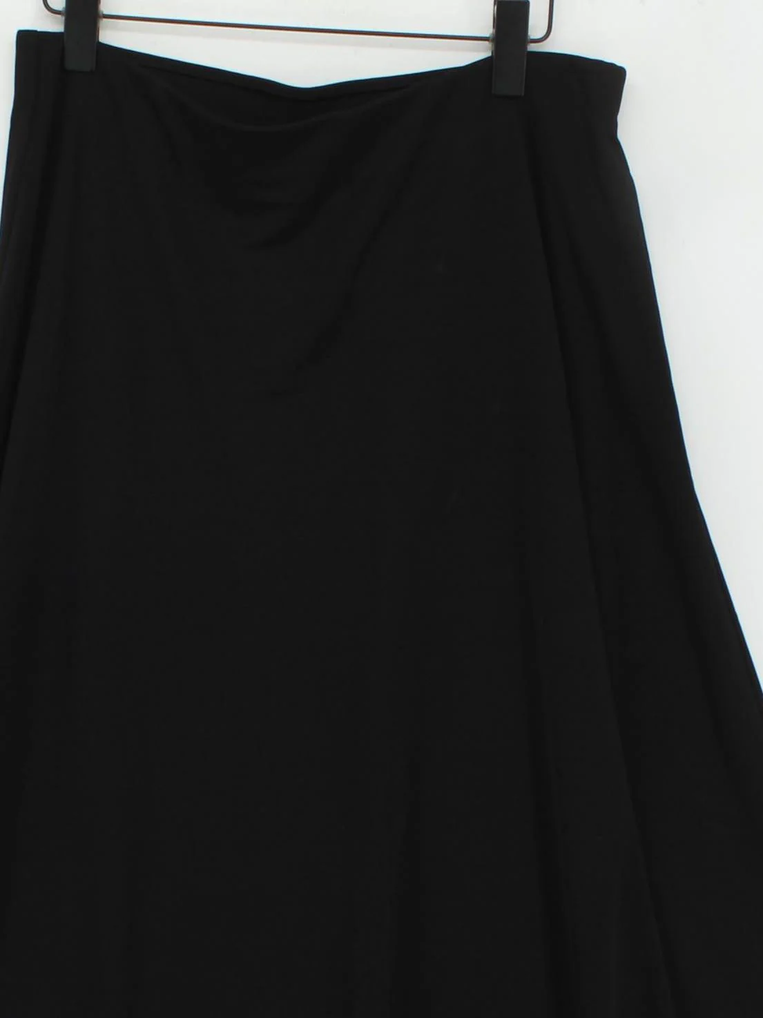 The White Company Women's Maxi Skirt L Black 100% Viscose Maxi New with tags - Image 3