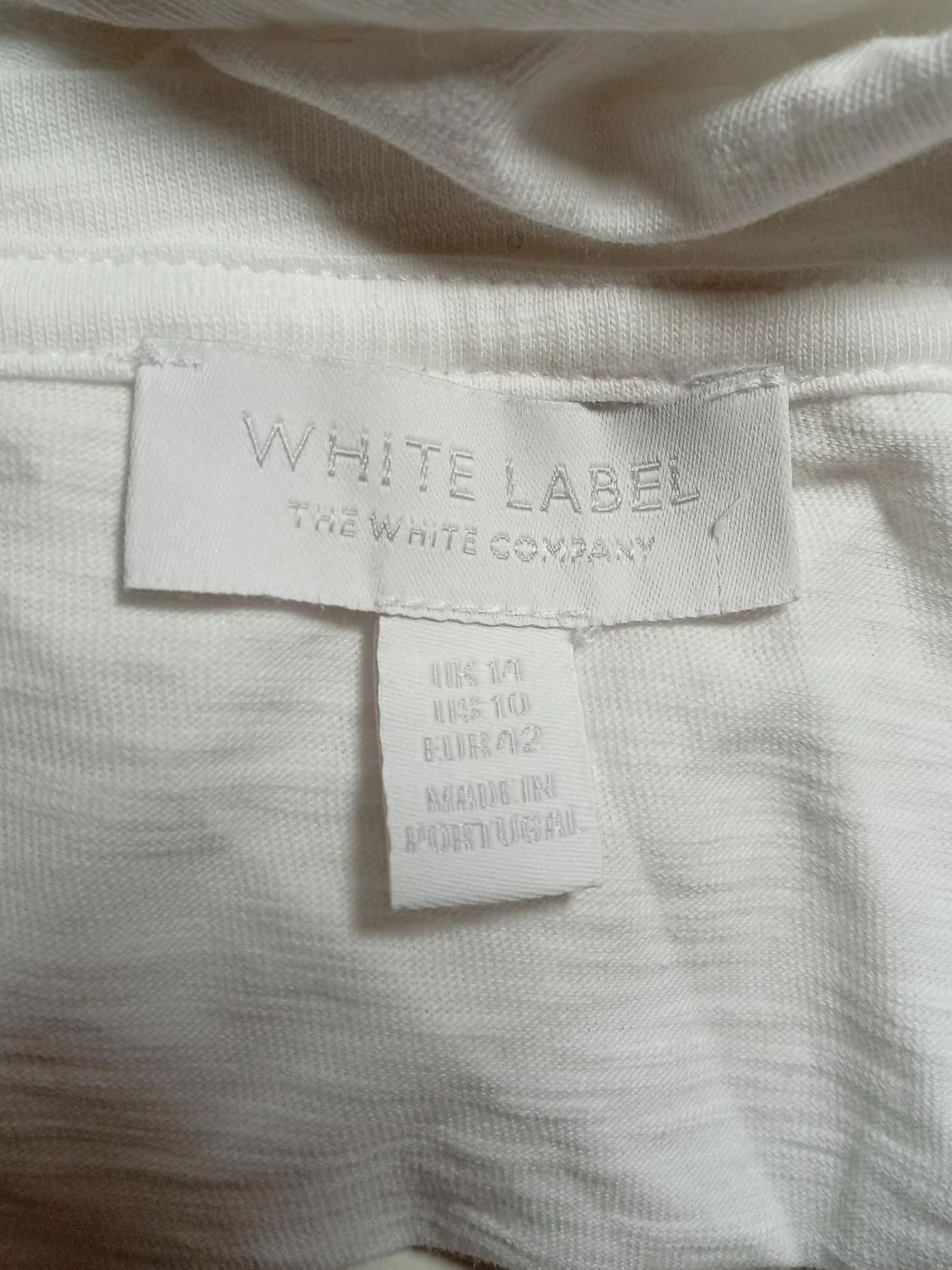 The White Company Women's T-Shirt L White 100% Cotton Short Sleeve V-Neck Basic - Image 5