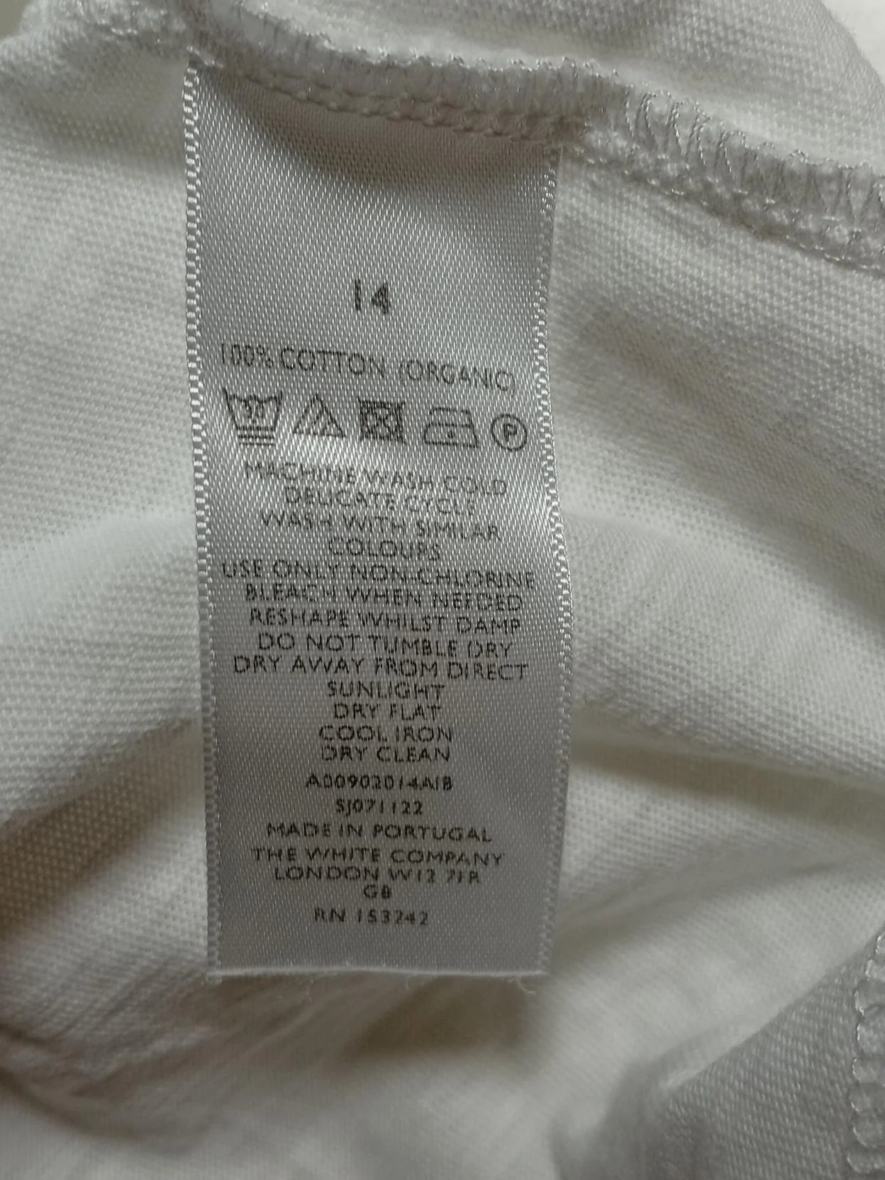 The White Company Women's T-Shirt L White 100% Cotton Short Sleeve V-Neck Basic - Image 6