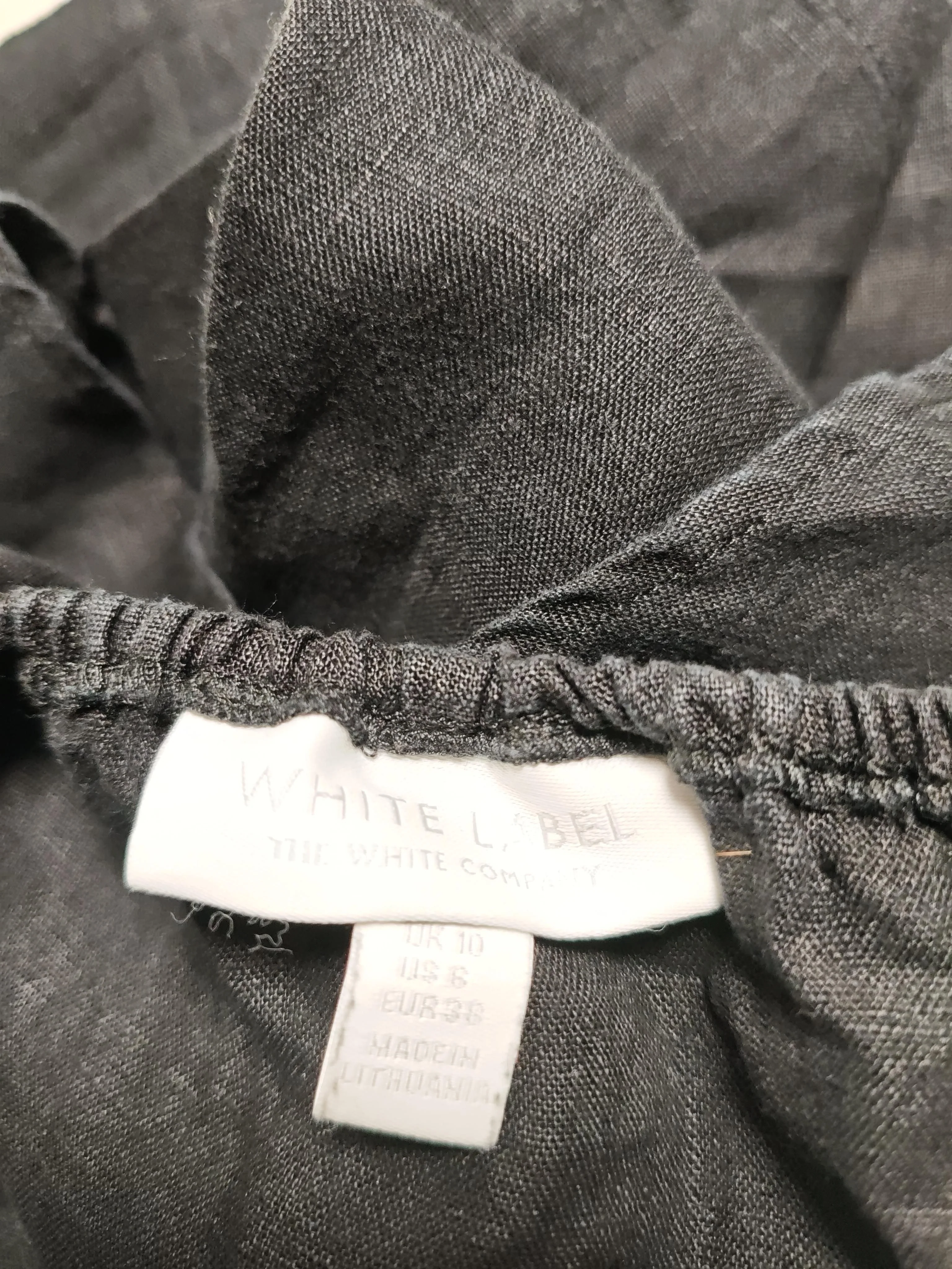 The White Company Women's Top M Black 100% Linen Short Sleeve Square Neck Basic - Image 6