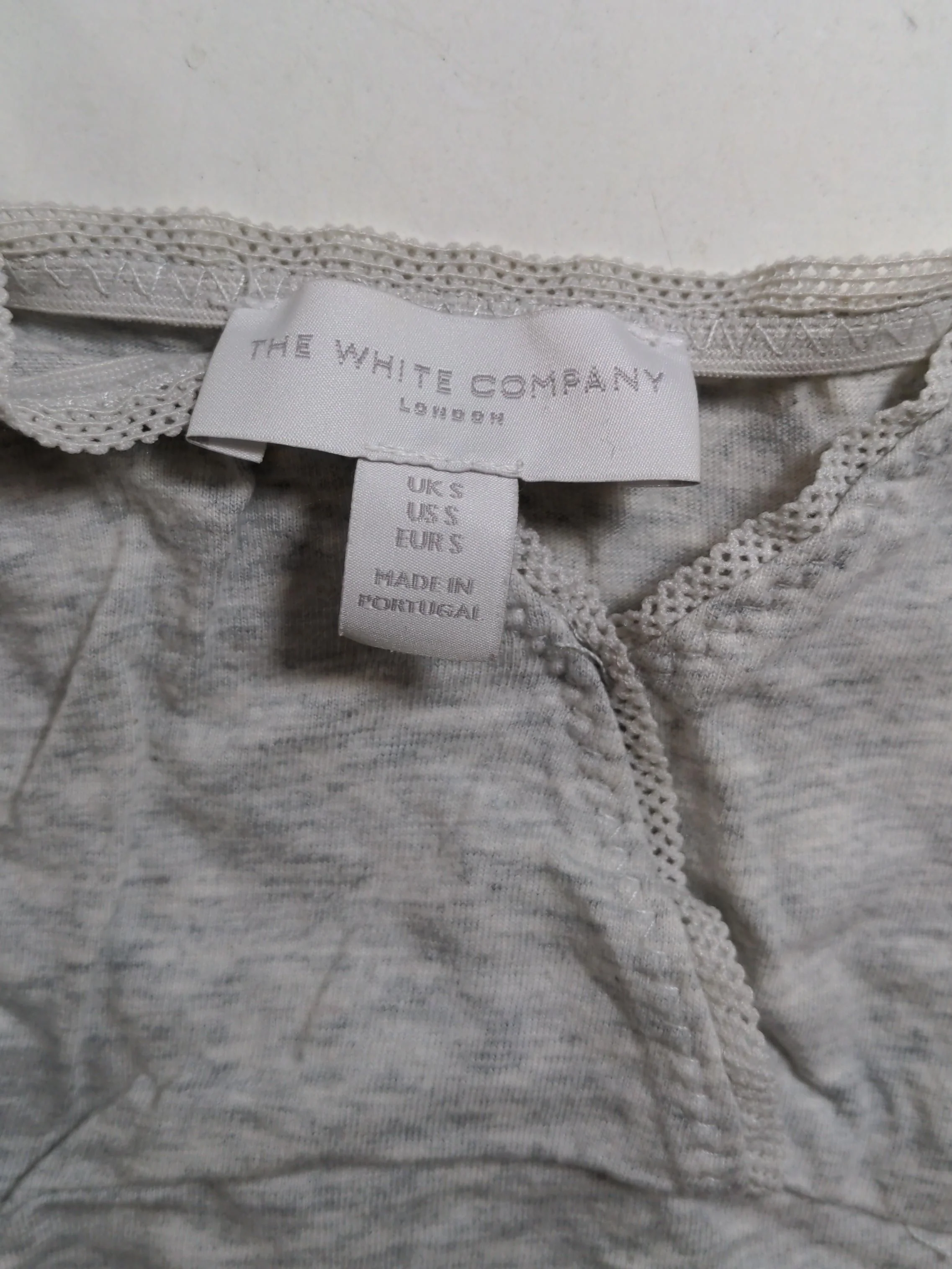 The White Company Women's Top S Grey 100% Cotton Sleeveless V-Neck Basic - Image 5