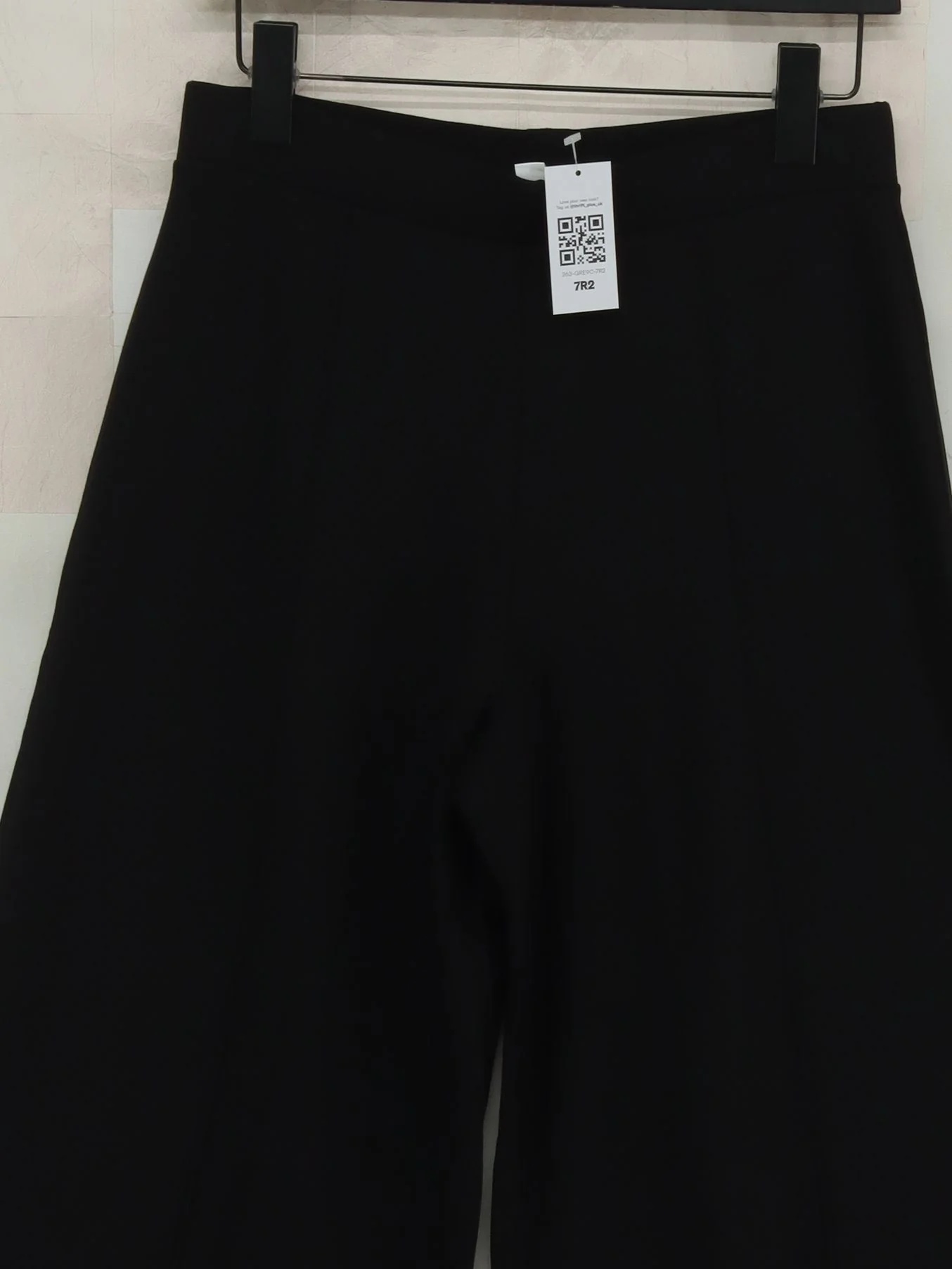 The White Company Women's Trousers UK 12 Black Viscose - Image 3