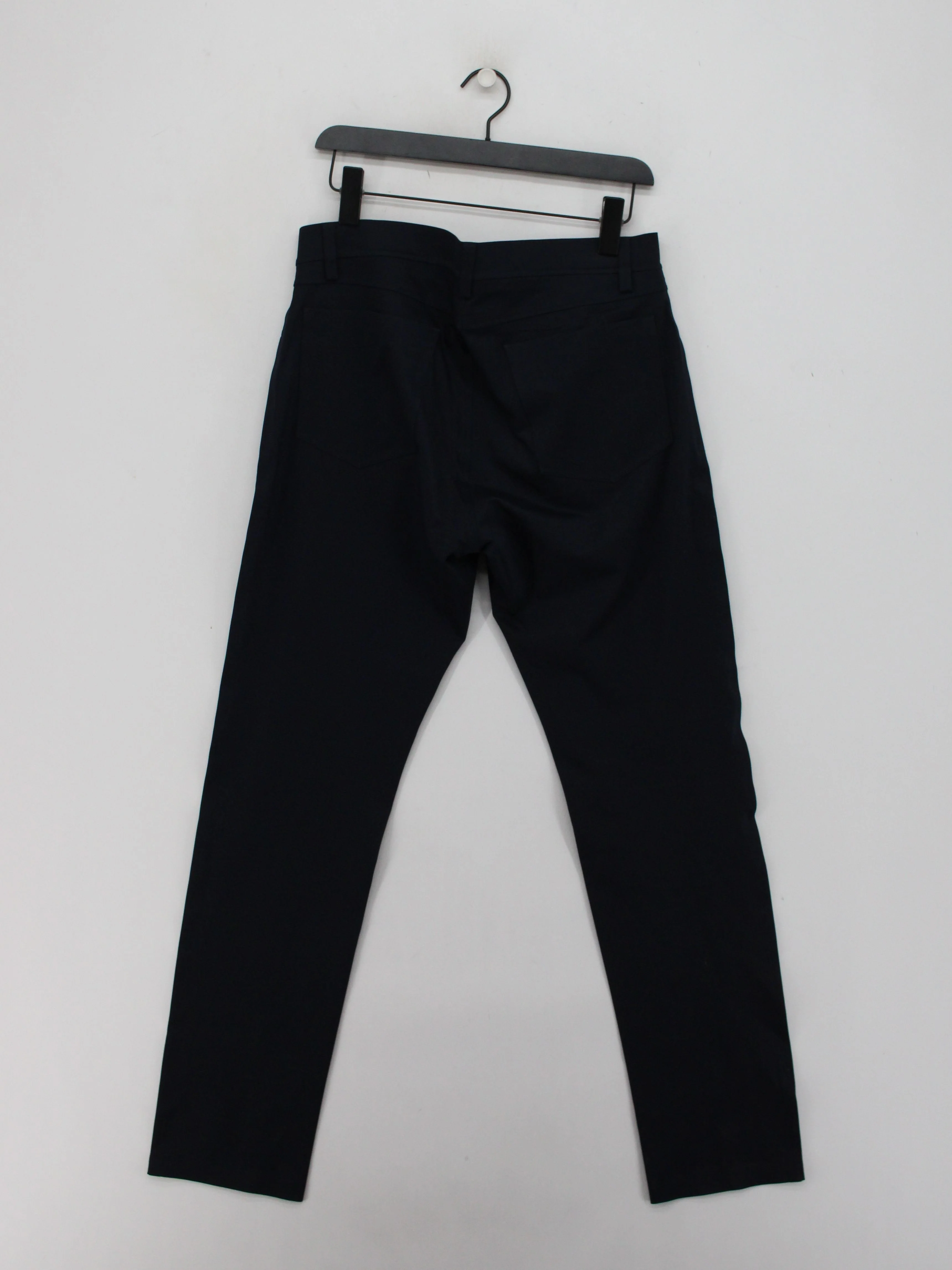 Theory Men's Trousers W 32 in Black Polyester with Cotton Tapered Chino - Image 2