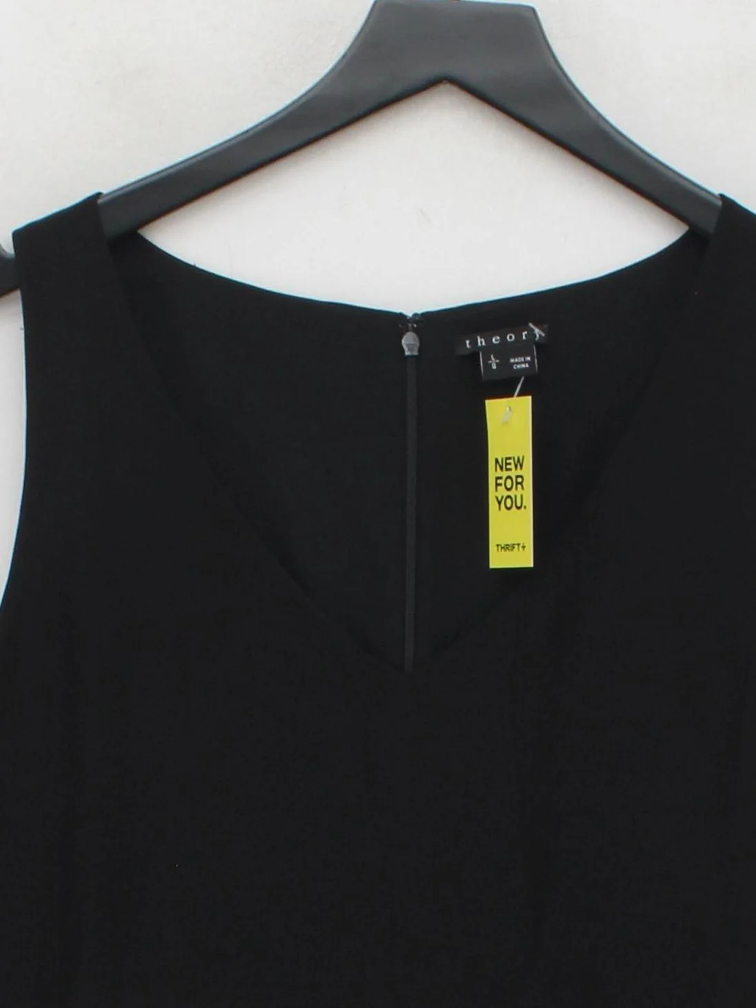 Theory Women's Top L Black Silk with Polyester Sleeveless V-Neck Basic - Image 3
