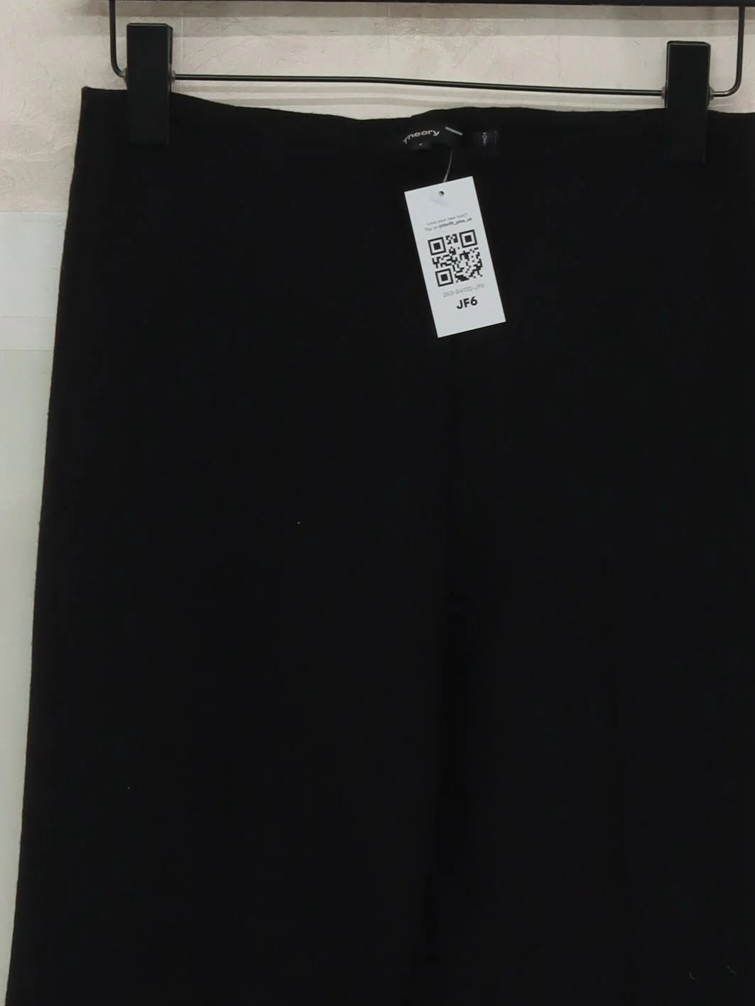 Theory Women's Trousers UK 8 Black Wool with Elastane Flared Capri - Image 3