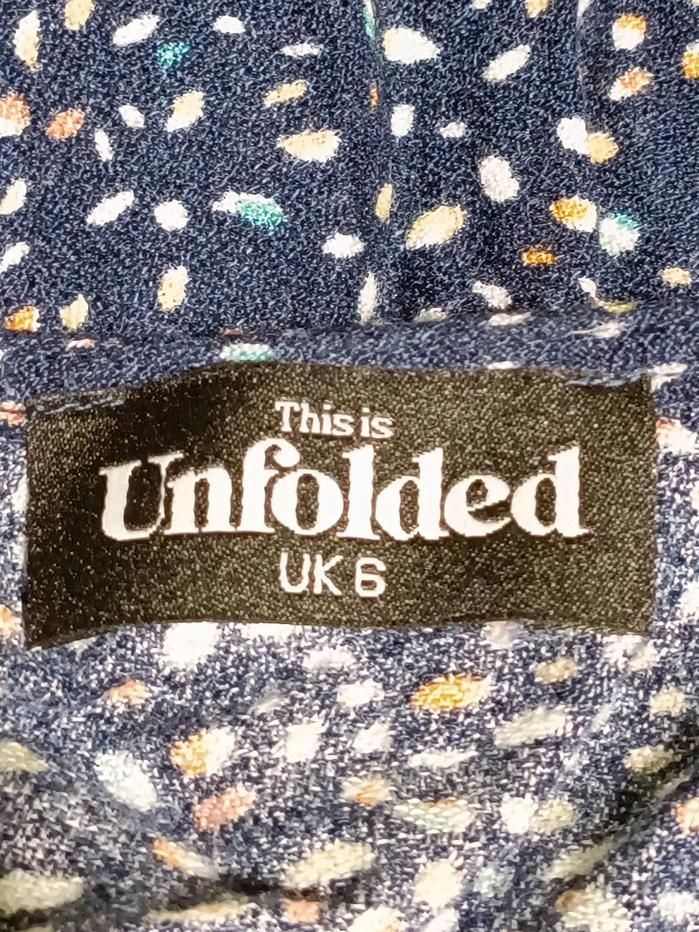 This Is Unfolded Women's Top UK 6 Blue 100% Viscose Long Sleeve V-Neck Basic - Image 5