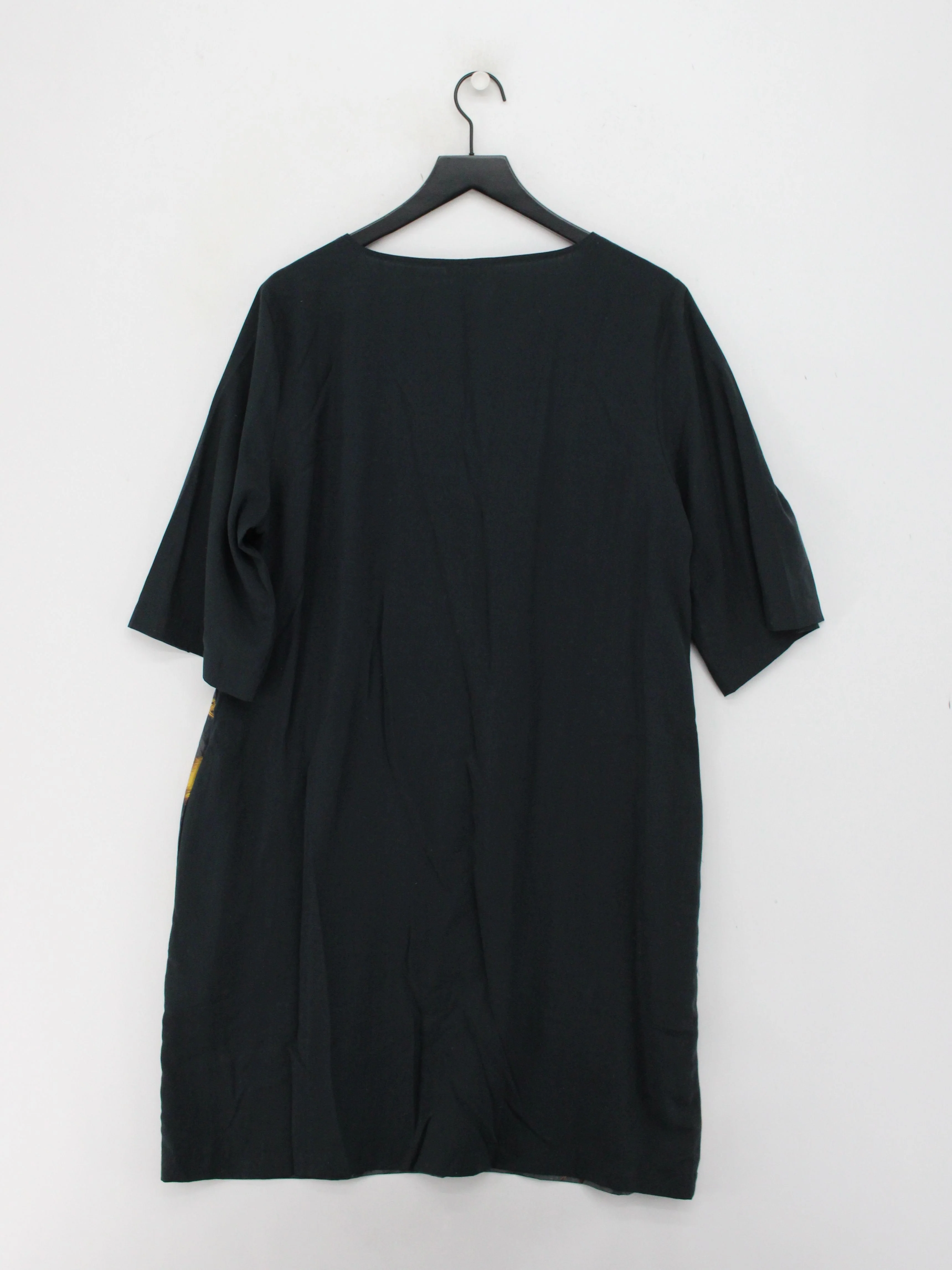 Thought Women's Top XL Black Floral 100% Lyocell Modal Short Sleeve V-Neck Basic - Image 2