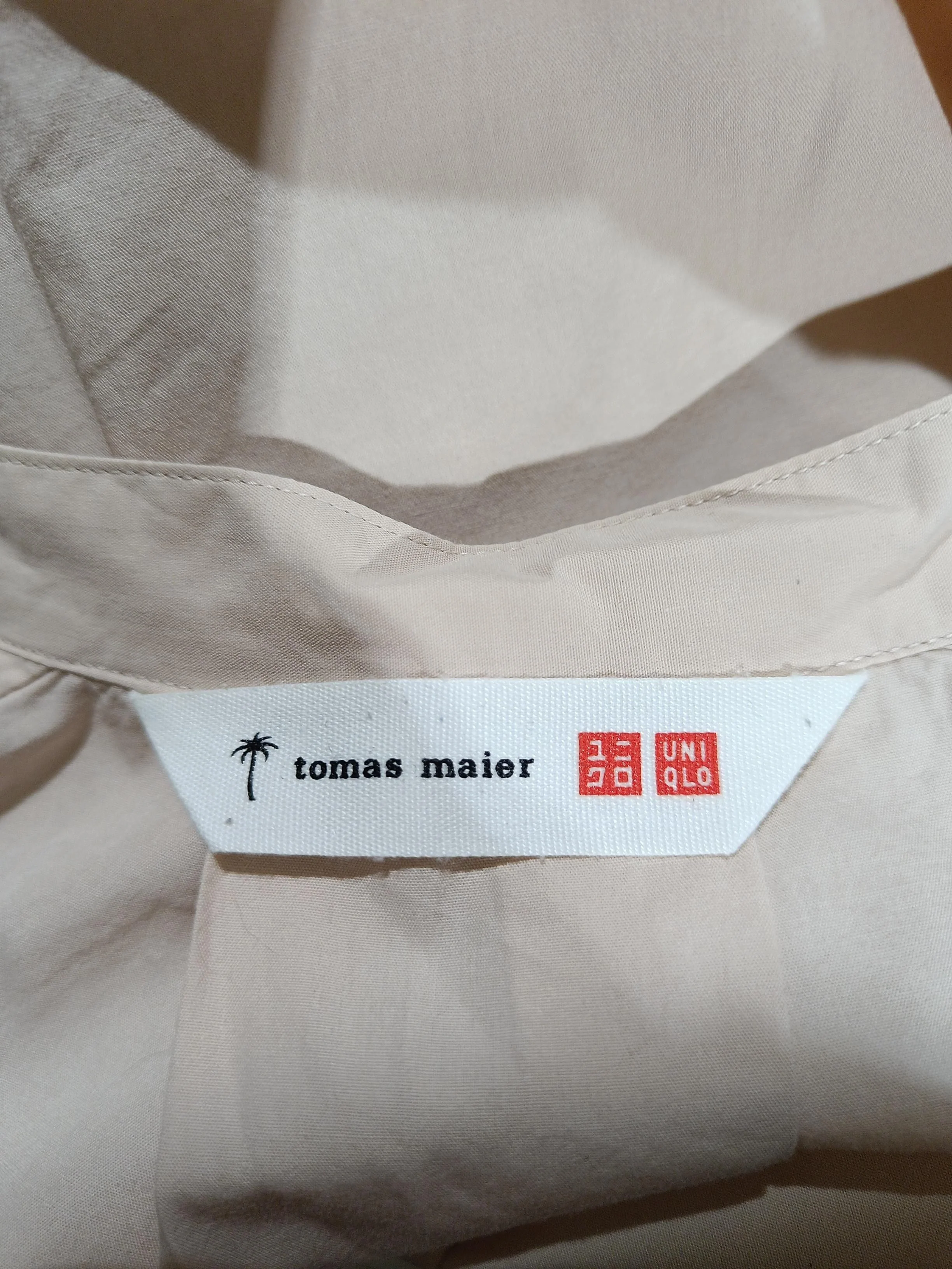 Tomas Maier & Uniqlo Men's Shirt S Tan 100% Cotton Basic - Image 5