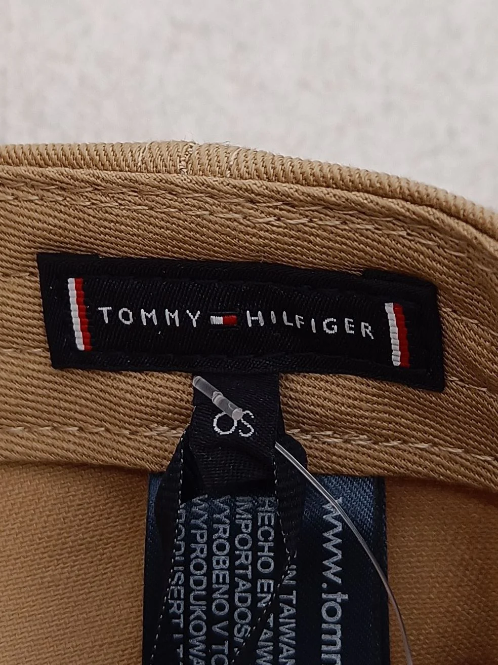 Tommy Hilfiger Men's Hat Tan 100% Cotton Baseball Cap New with tags - Image 5
