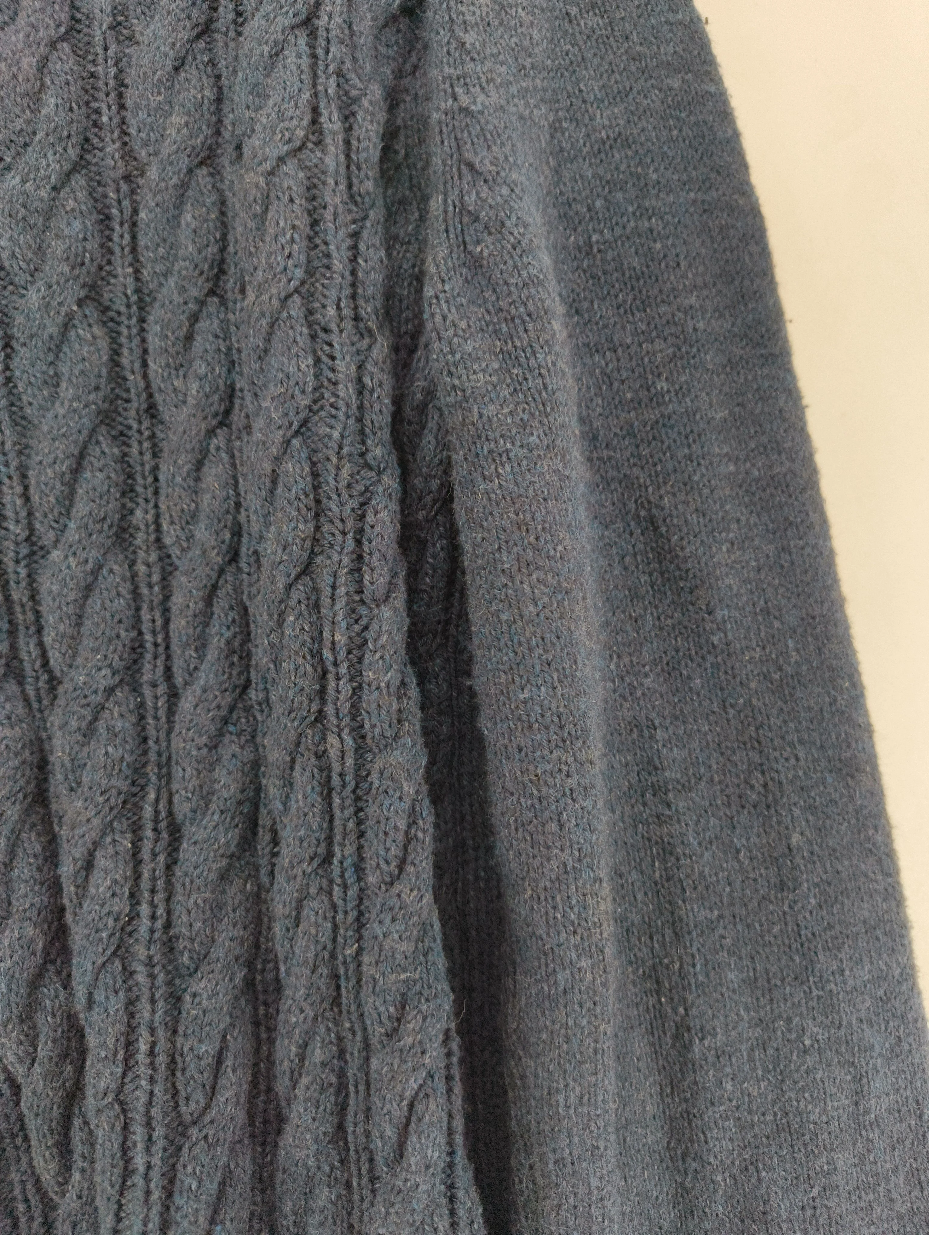 Tommy Hilfiger Men's Jumper M Blue 100% Cotton V-Neck Pullover - Image 5