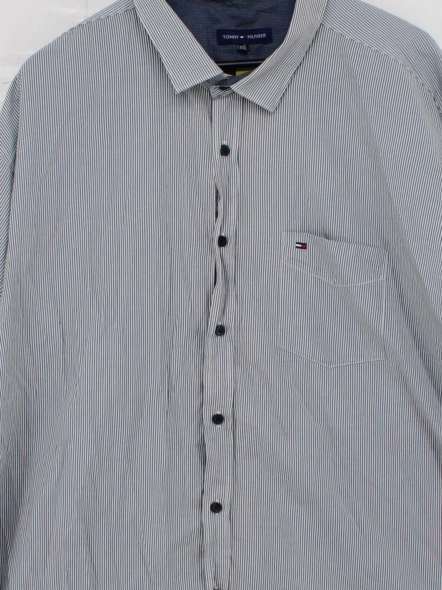 Tommy Hilfiger Men's Shirt Chest: 57 in Blue Striped 100% Cotton Basic - Image 3