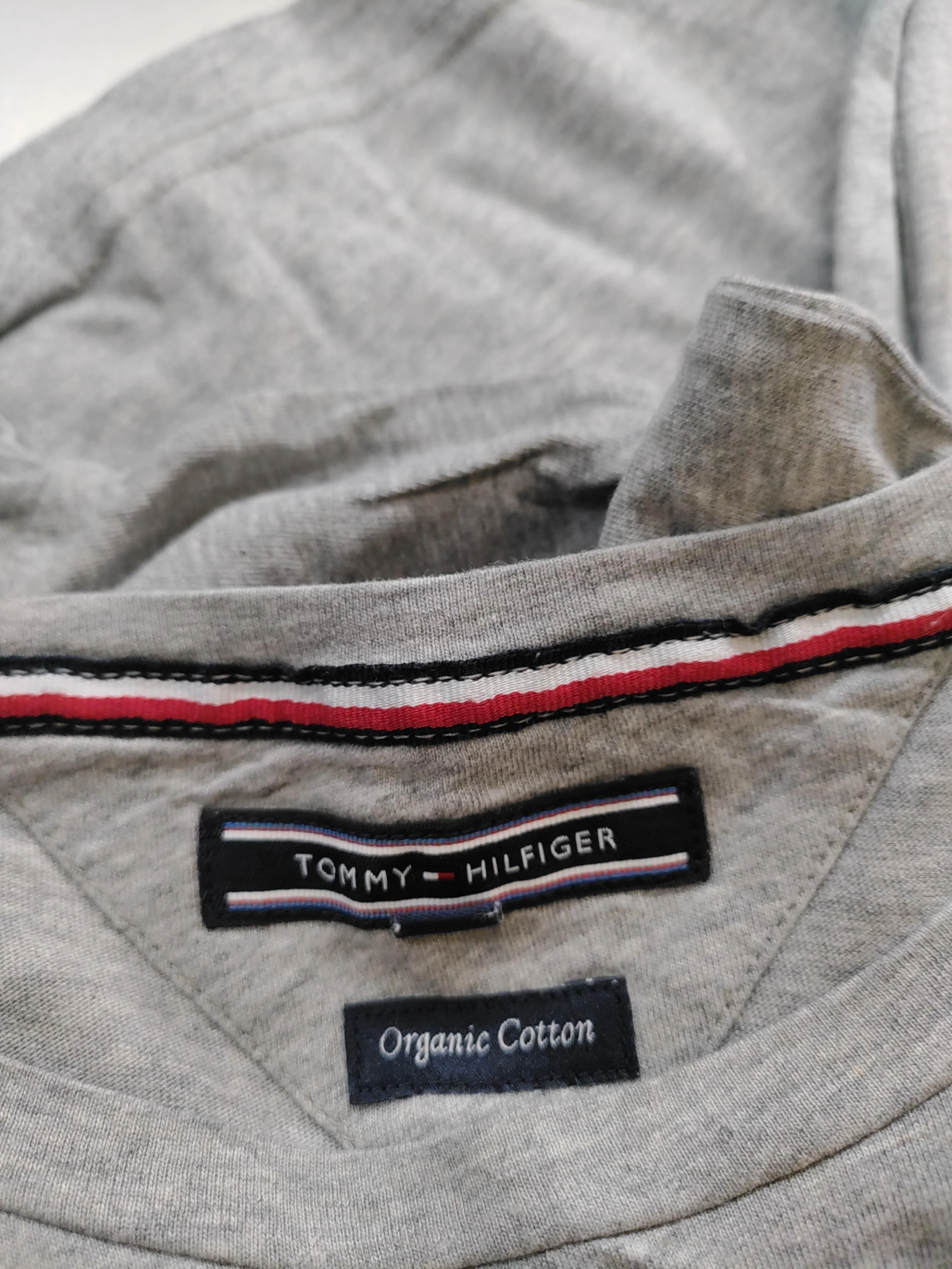 Tommy Hilfiger Men's T-Shirt L Grey Graphic 100% Cotton Basic - Image 5