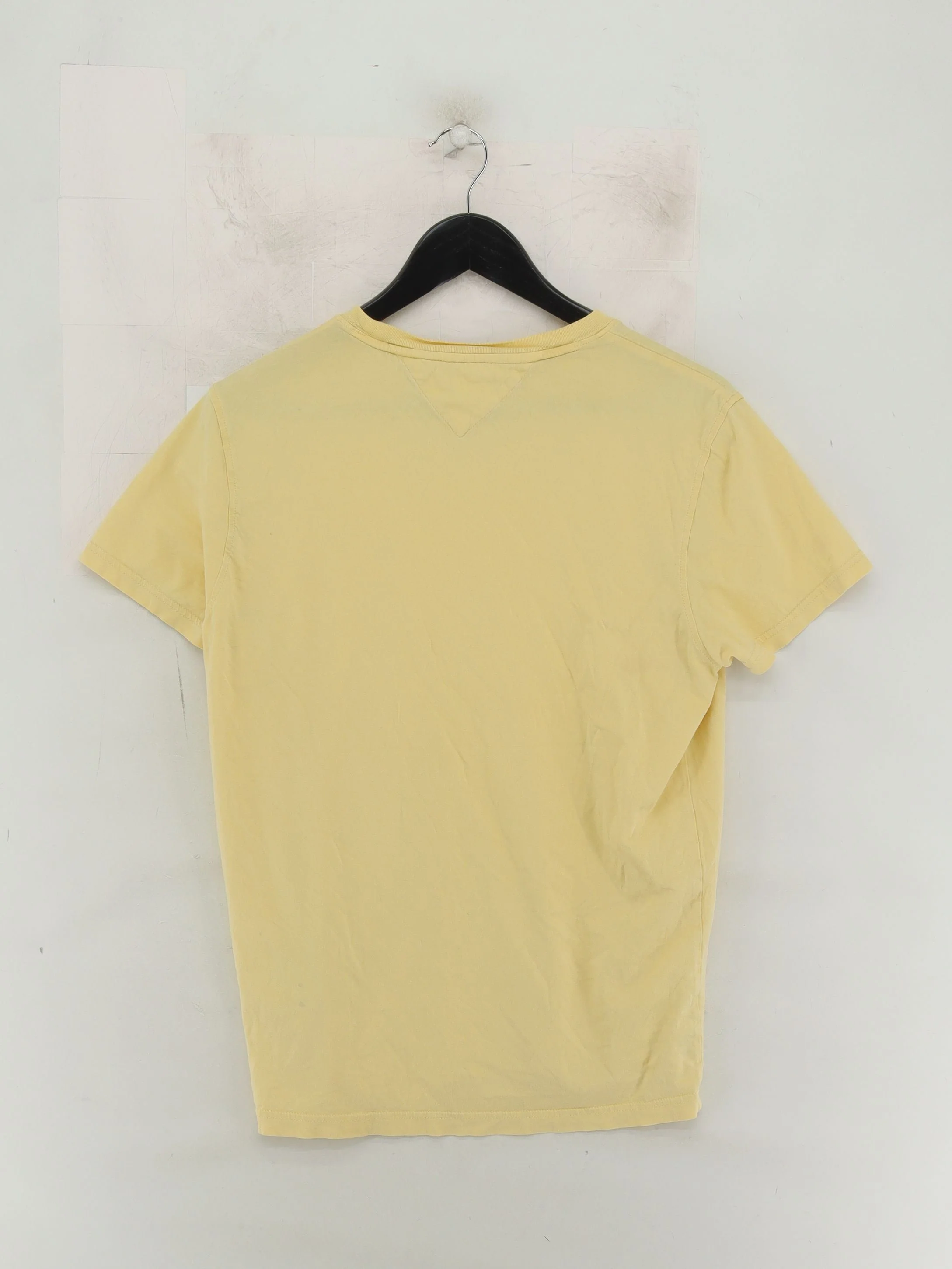 Tommy Hilfiger Men's T-Shirt L Yellow 100% Cotton Basic - Image 2