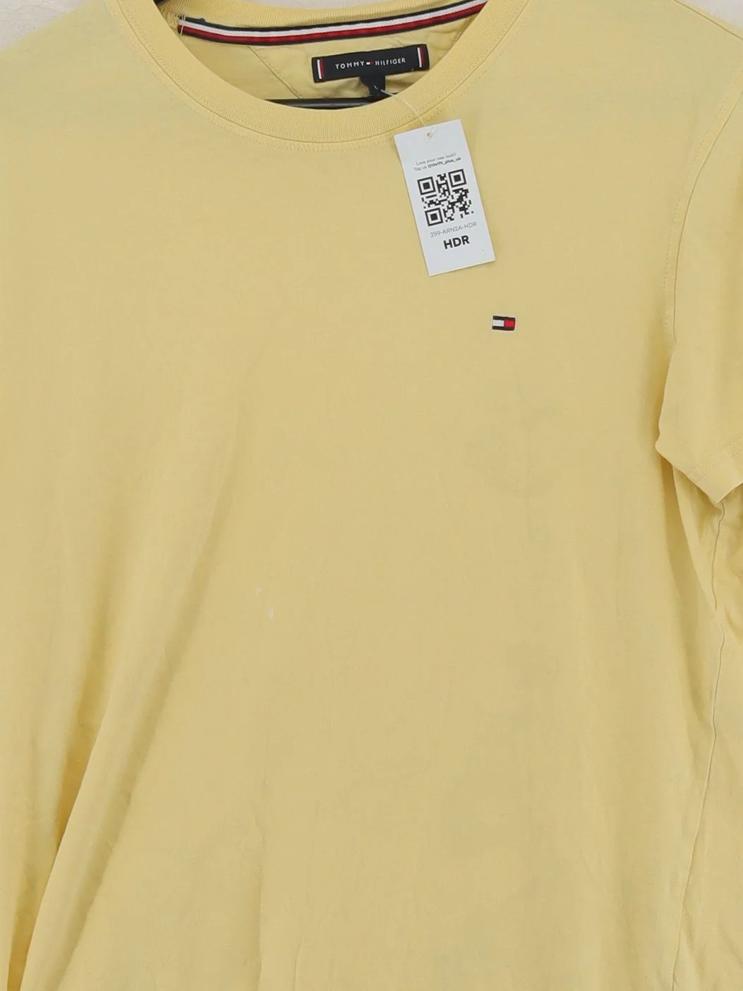 Tommy Hilfiger Men's T-Shirt L Yellow 100% Cotton Basic - Image 3