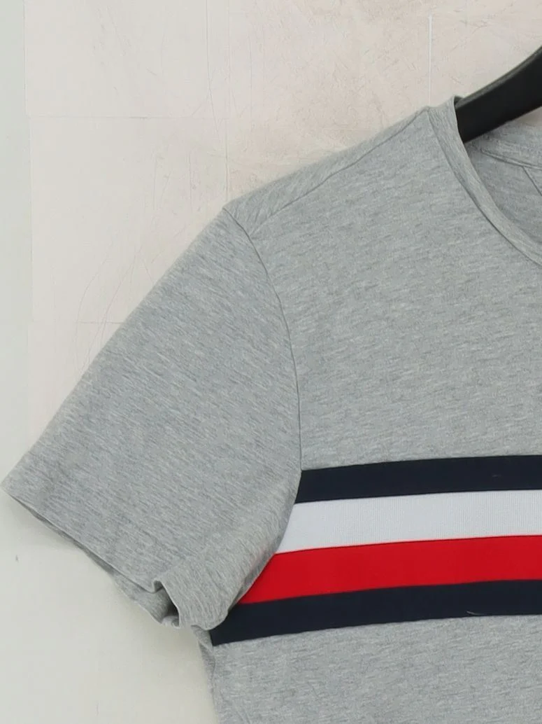 Tommy Hilfiger Men's T-Shirt M Grey Striped 100% Cotton Basic - Image 4