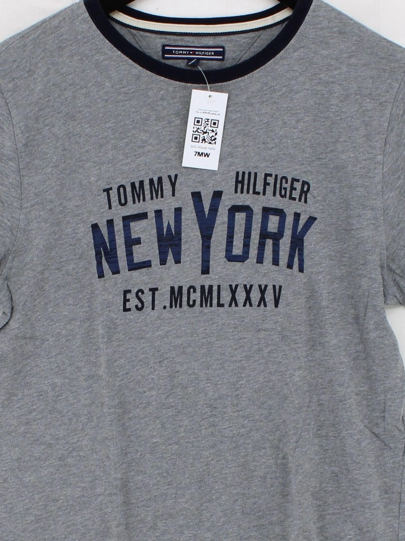 Tommy Hilfiger Men's T-Shirt S Grey Graphic 100% Cotton Basic - Image 3