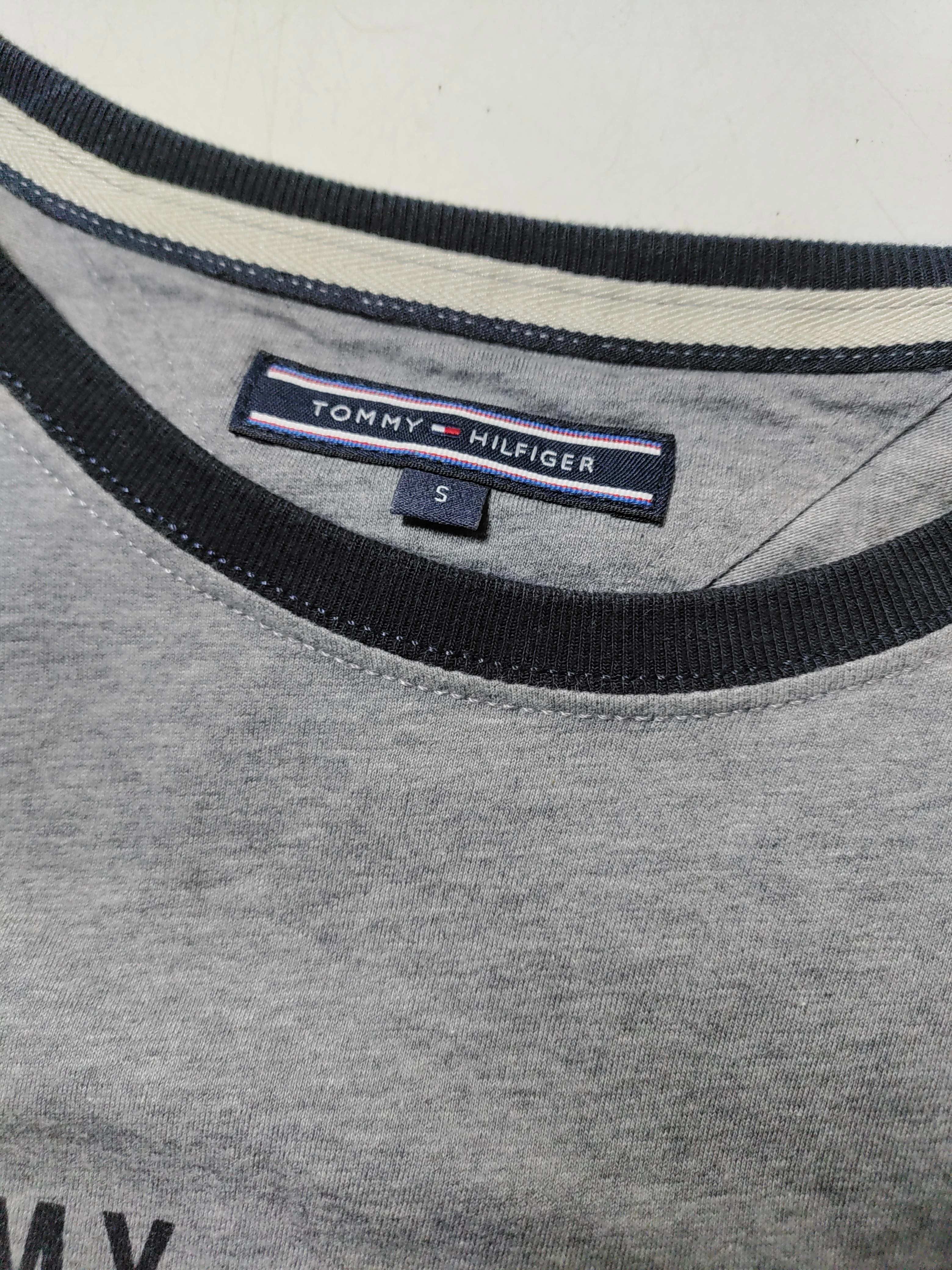 Tommy Hilfiger Men's T-Shirt S Grey Graphic 100% Cotton Basic - Image 5