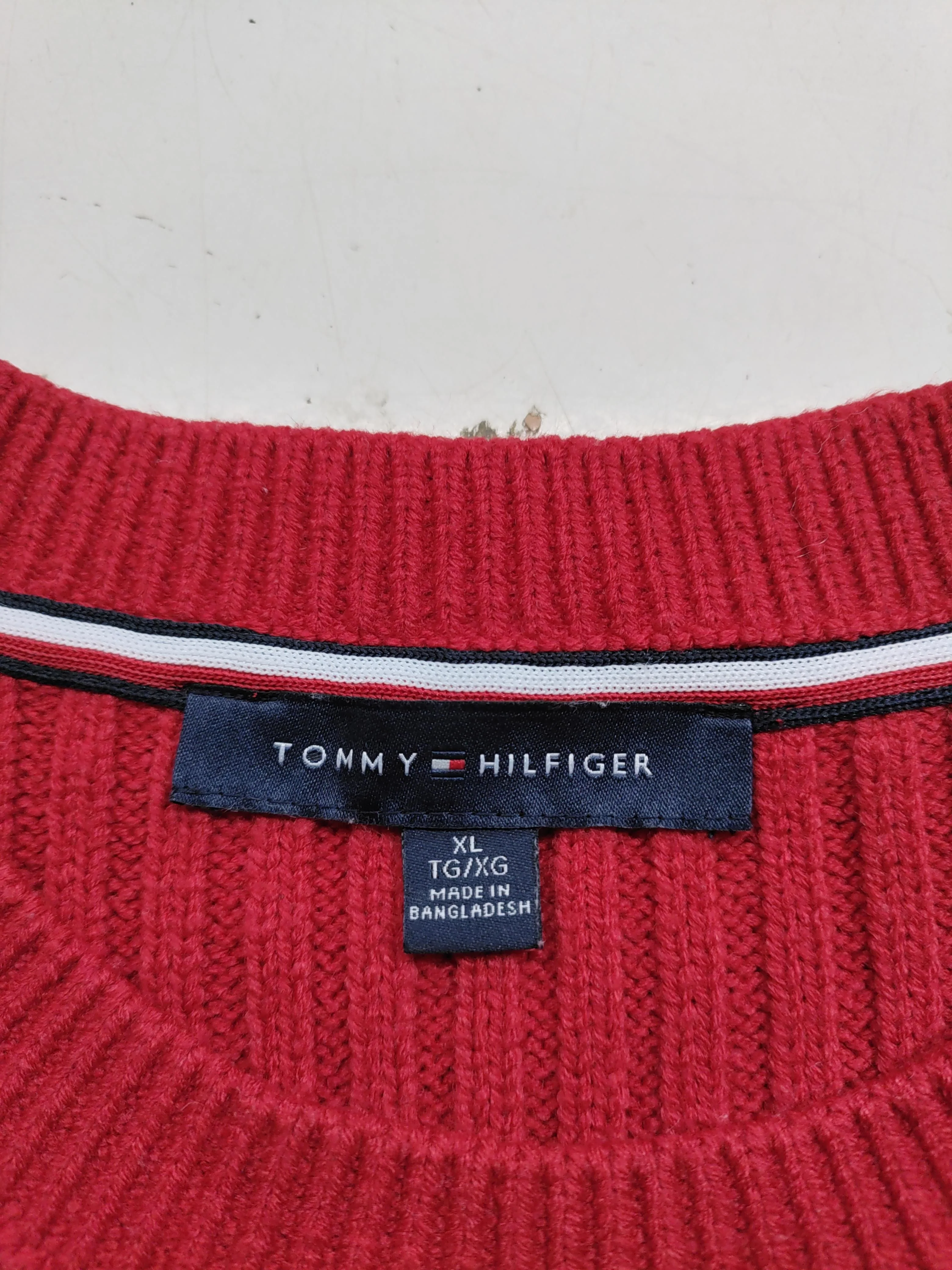 Tommy Hilfiger Women's Jumper XL Red 100% Acrylic Crew Neck Pullover - Image 5