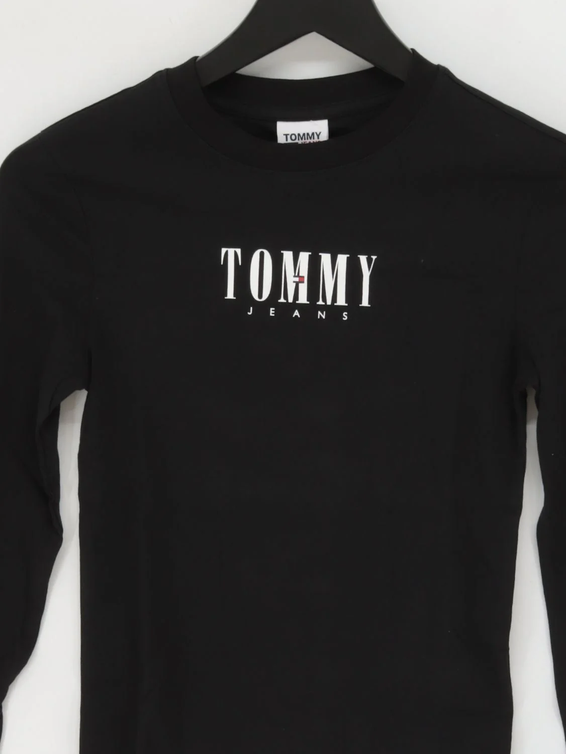 Tommy Hilfiger Women's T-Shirt XXS Black 100% Cotton Basic New with tags - Image 3