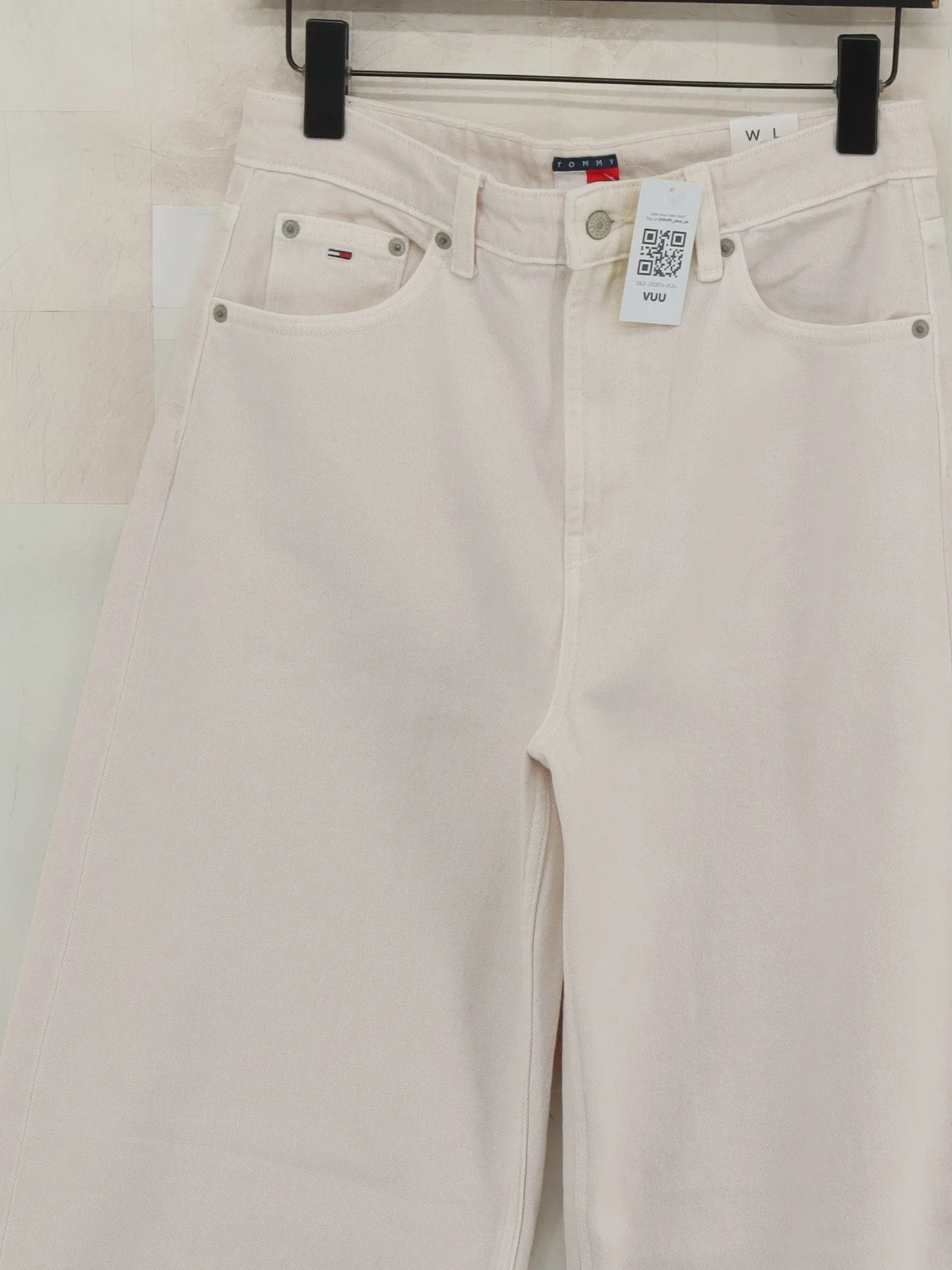 Tommy Jeans Women's Jeans W 28 in Cream Cotton New with tags - Image 3