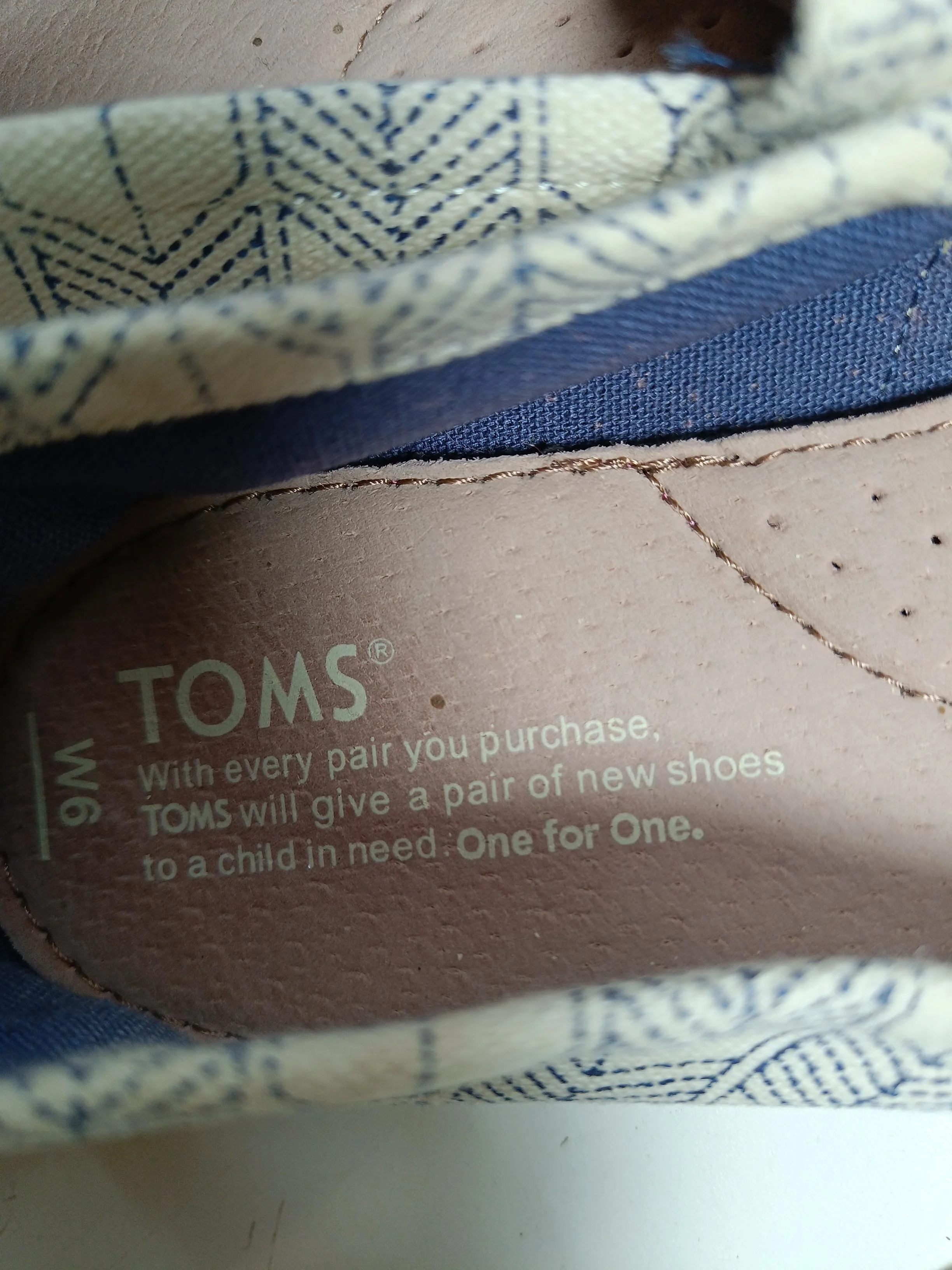 Toms Women's Flat Shoes UK 4 Cream Geometric 100% Other Loafer - Image 8