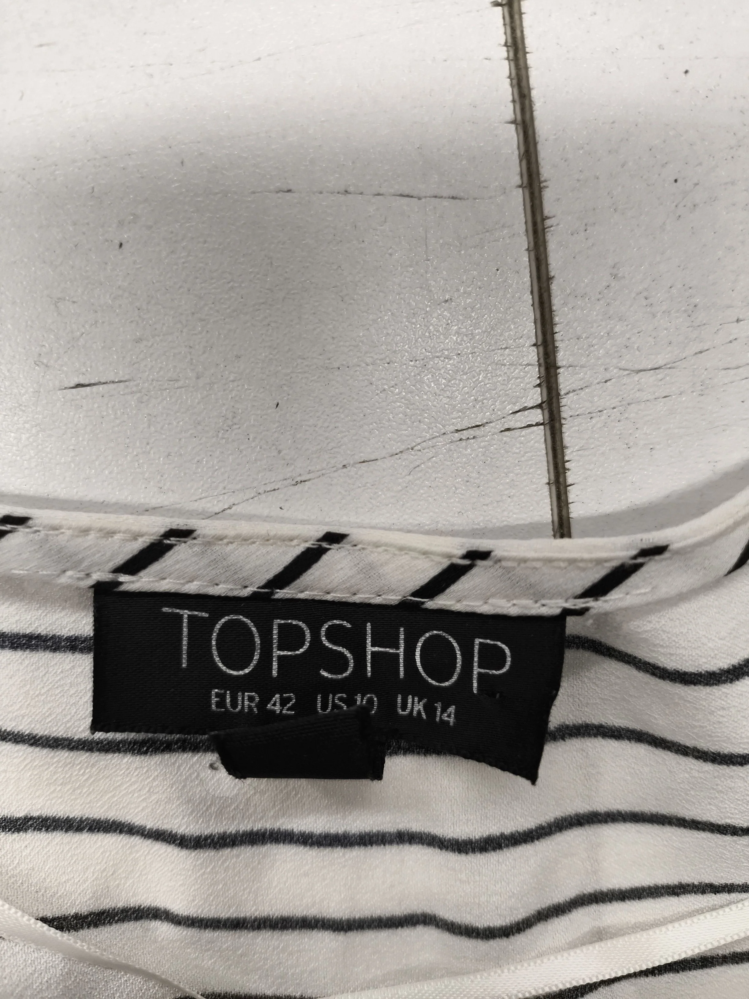 Topshop Women's Blouse L White Striped 100% Other Long Sleeve V-Neck Basic - Image 5