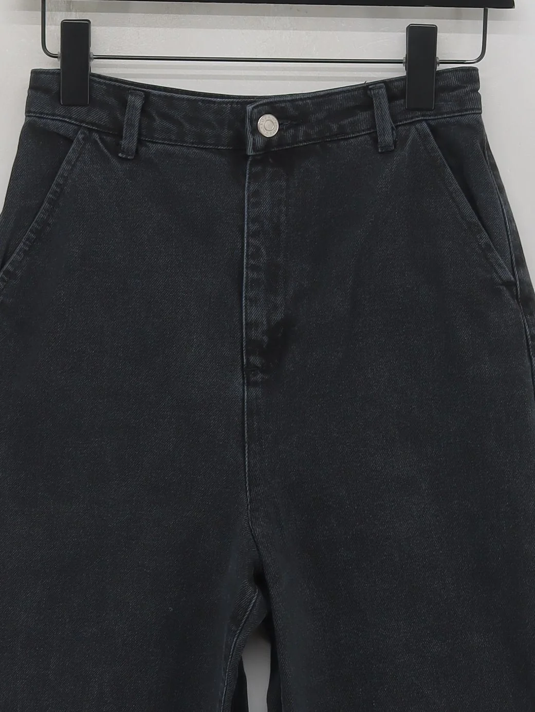 Topshop Women's Jeans W 26 in Black 100% Cotton Cropped - Image 3
