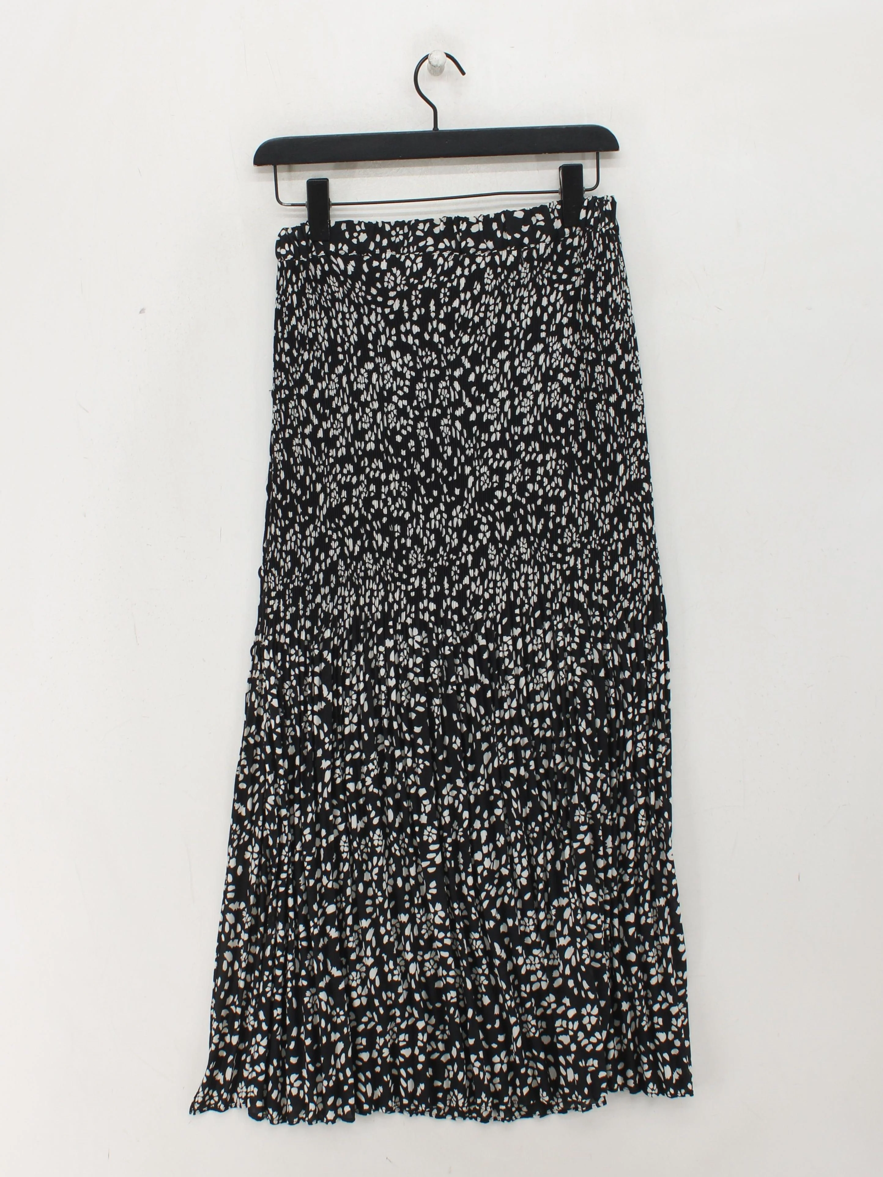 Topshop Women's Maxi Skirt M Black Floral 100% Polyester Long Maxi - Image 2
