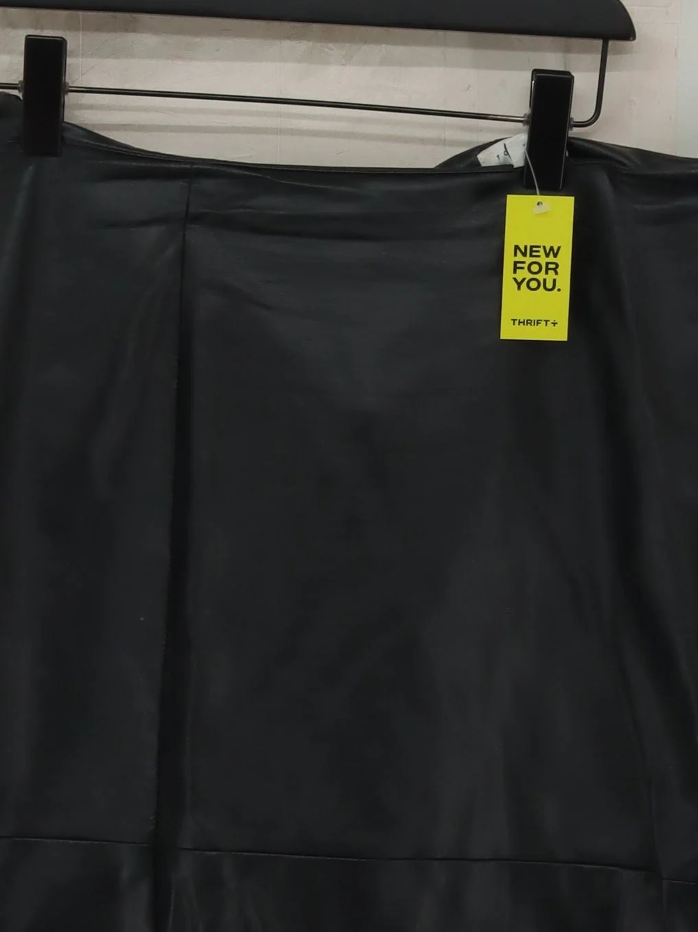 Topshop Women's Midi Skirt XL Black 100% Other Midi Straight & Pencil - Image 3