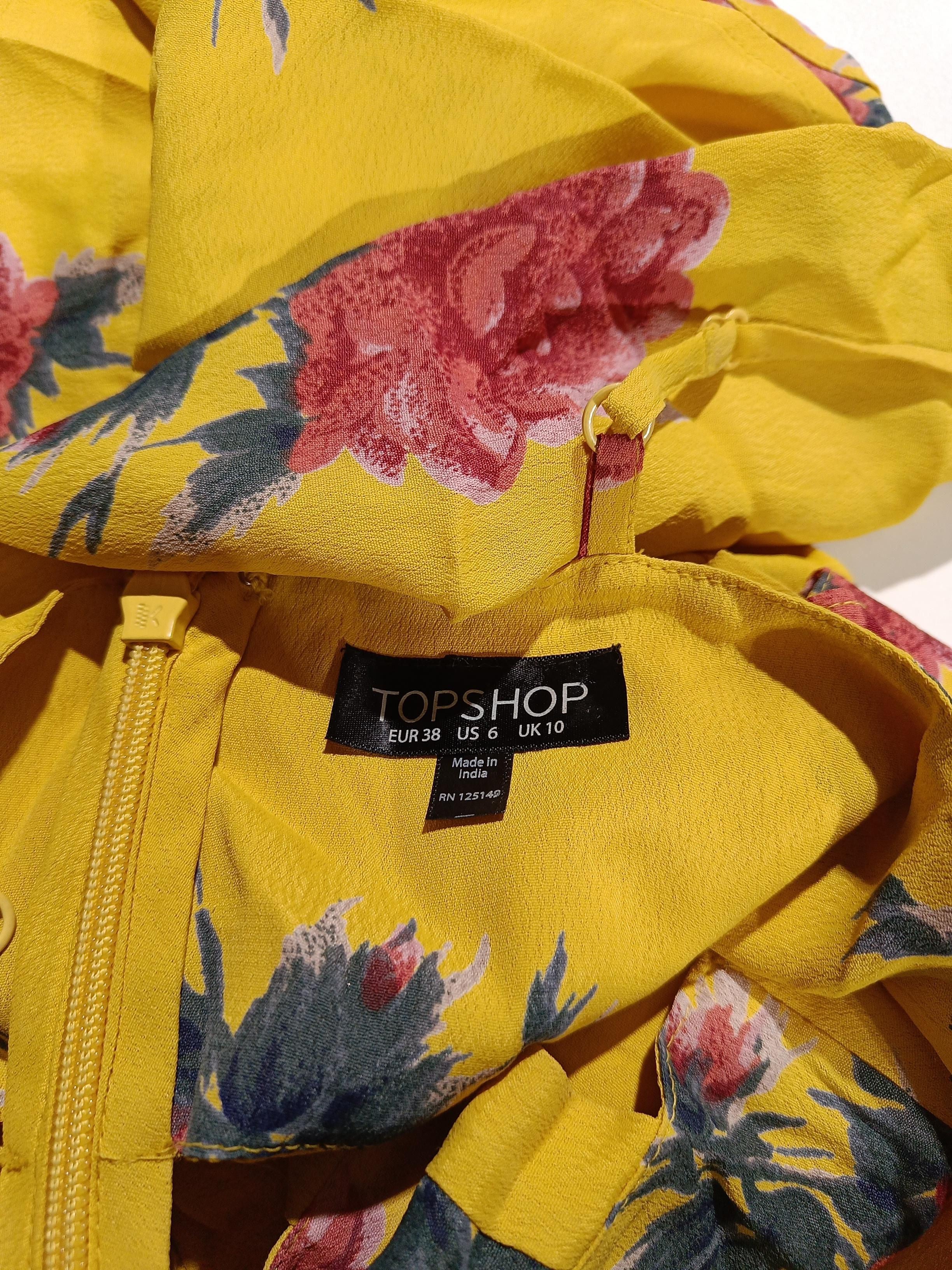Topshop Women's Playsuit UK 10 Yellow Floral 100% Viscose Playsuit - Image 5