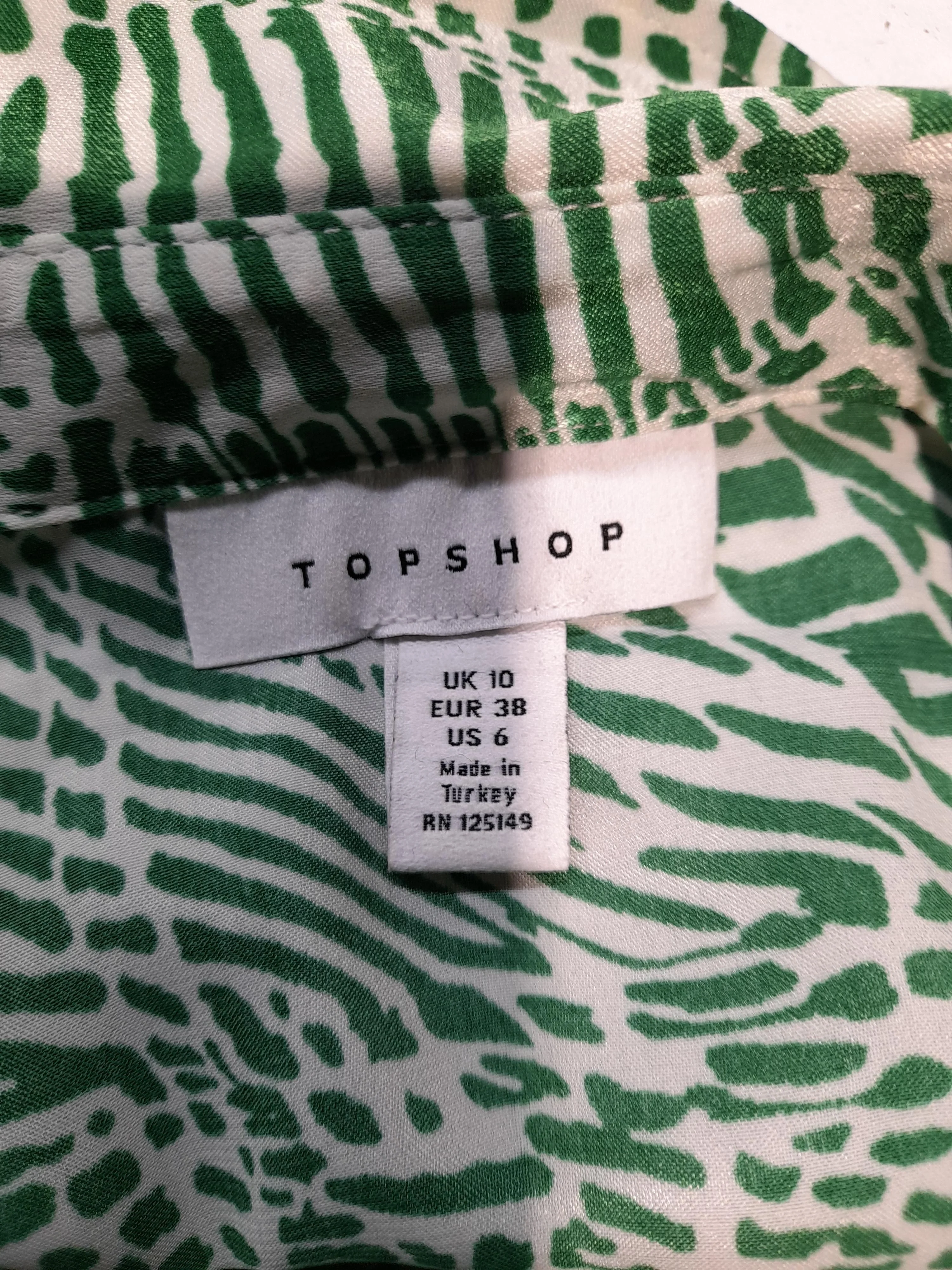 Topshop Women's Shirt M Green 100% Polyester Basic - Image 5