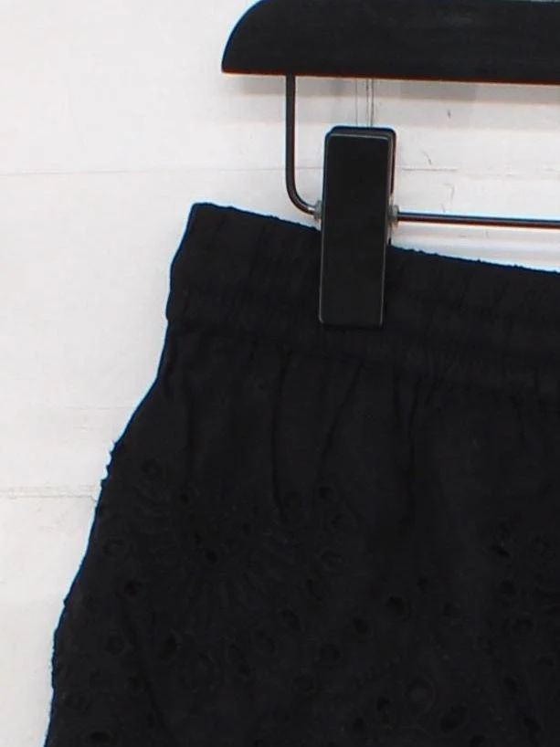 Topshop Women's Shorts UK 10 Black 100% Viscose Mom - Image 4