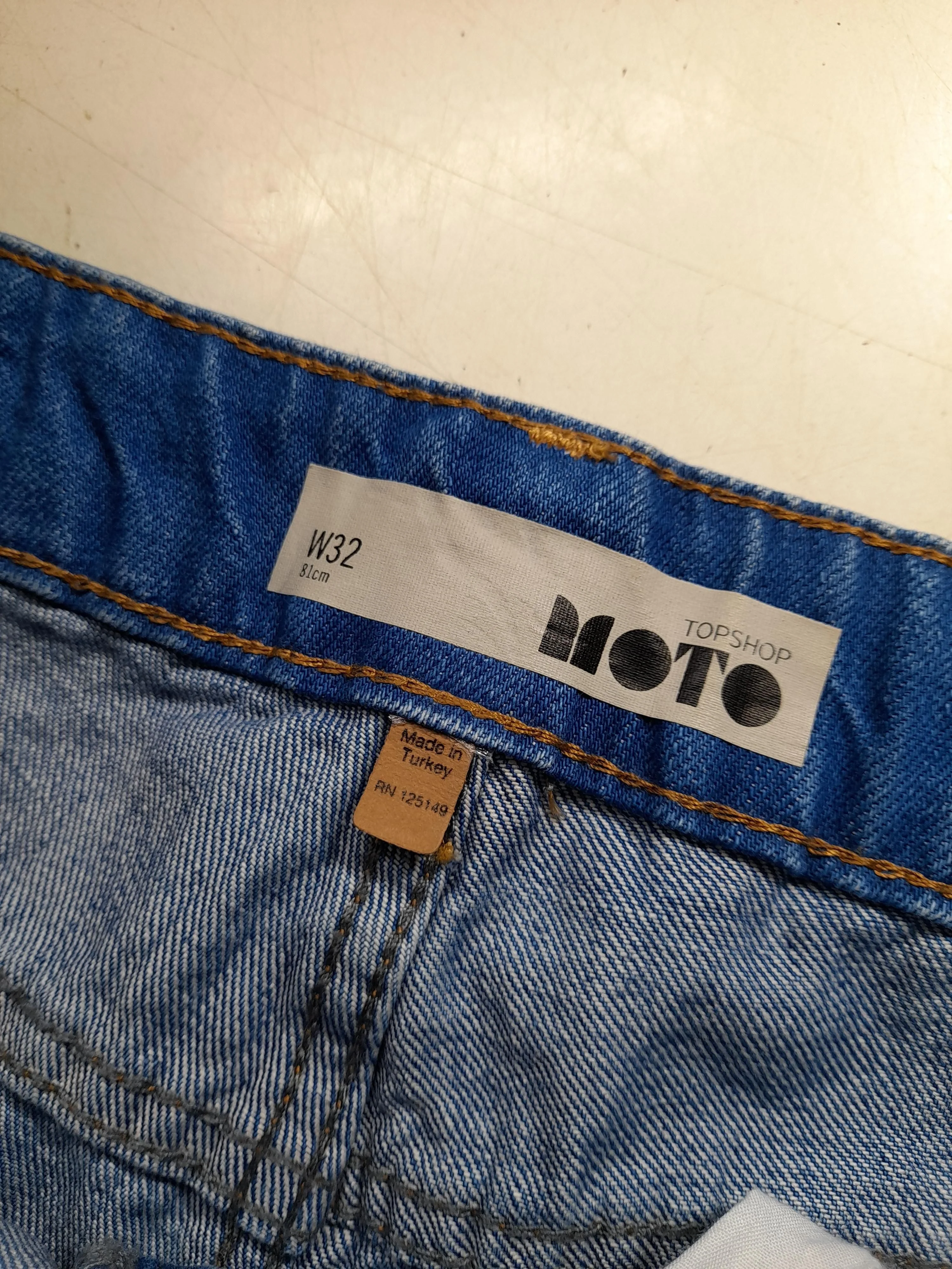 Topshop Women's Shorts W 32 in Blue 100% Cotton Cut-Off - Image 6