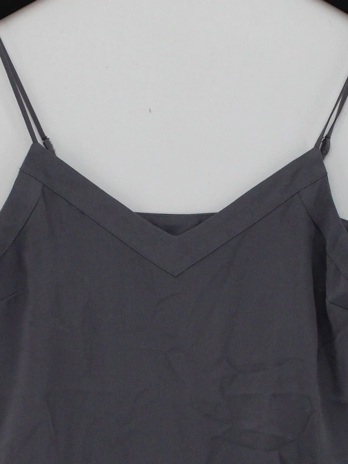 Topshop Women's T-Shirt L Grey 100% Polyester Sleeveless V-Neck Camisole - Image 3
