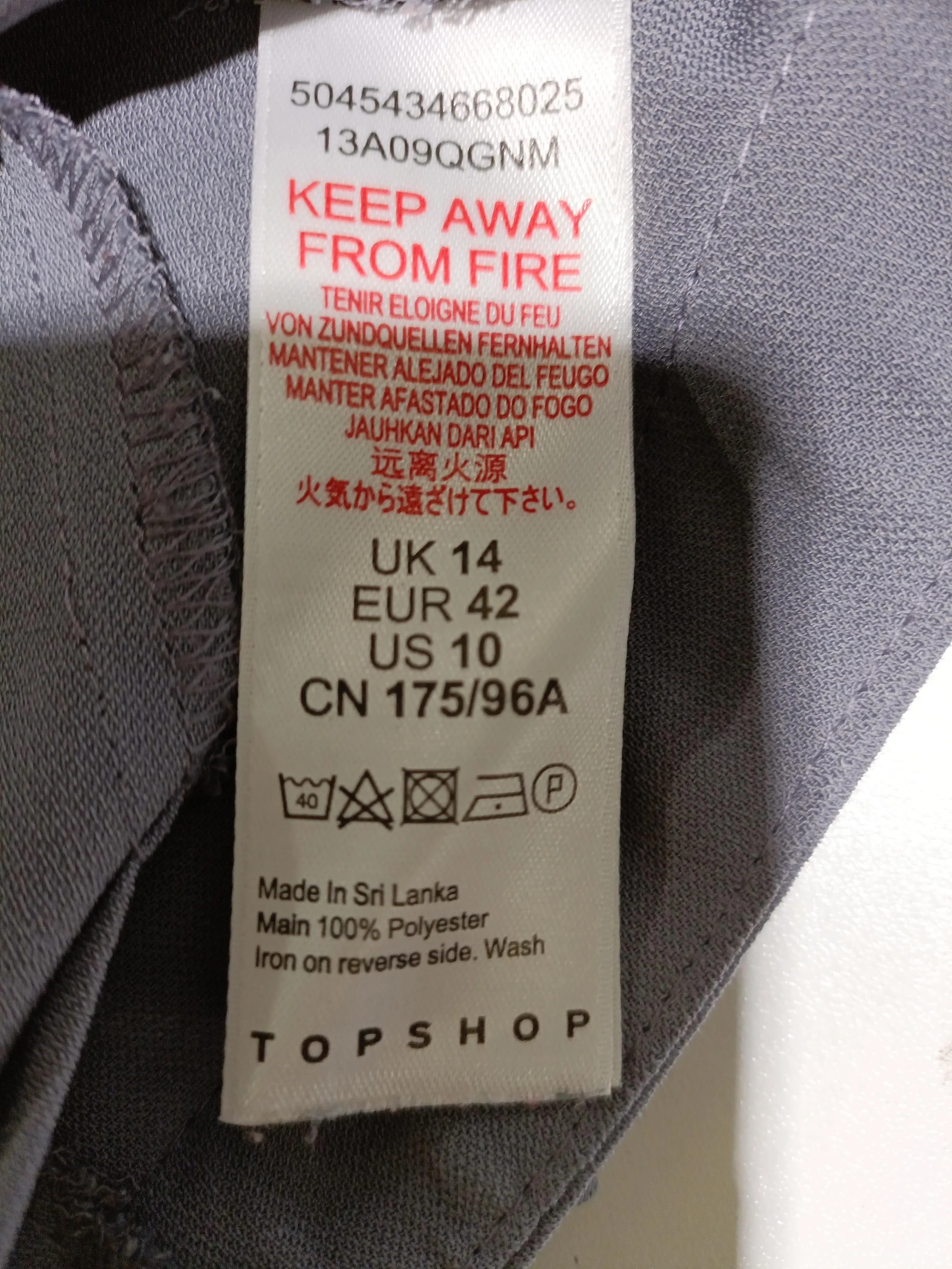 Topshop Women's T-Shirt L Grey 100% Polyester Sleeveless V-Neck Camisole - Image 6