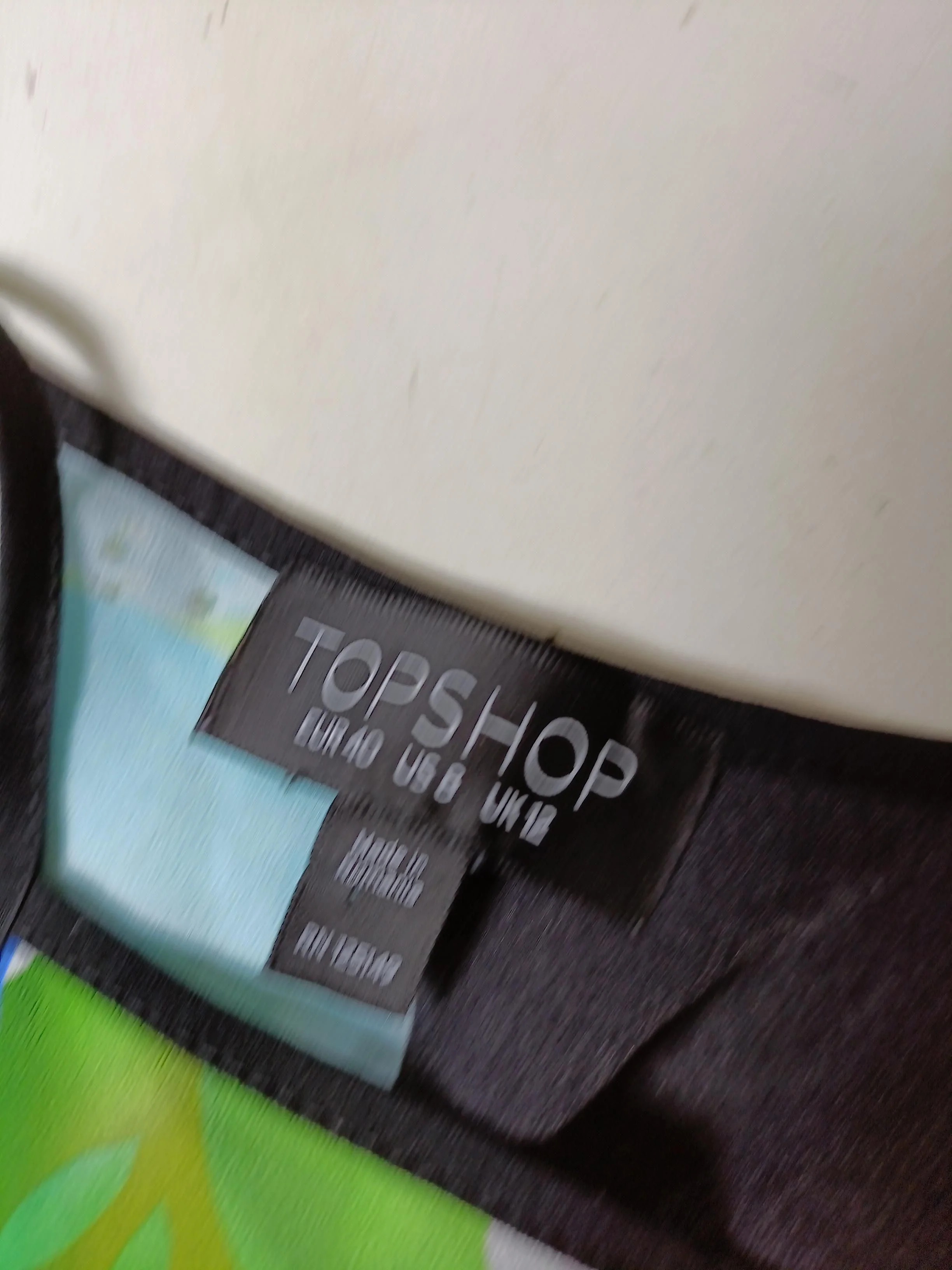 Topshop Women's T-Shirt L Multi 100% Polyester Sleeveless V-Neck Camisole - Image 5