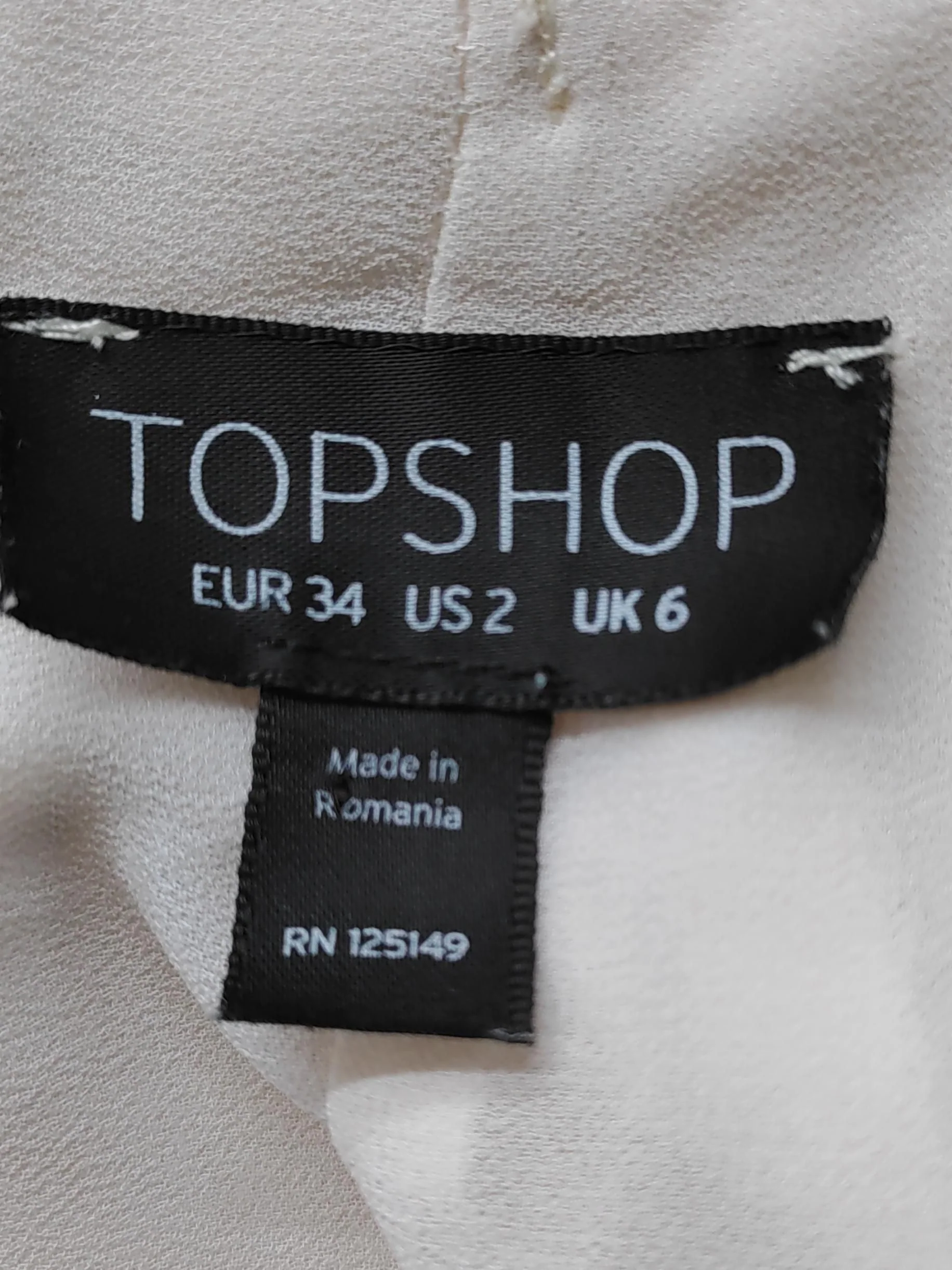 Topshop Women's T-Shirt XS Cream 100% Polyester Sleeveless V-Neck Camisole - Image 5